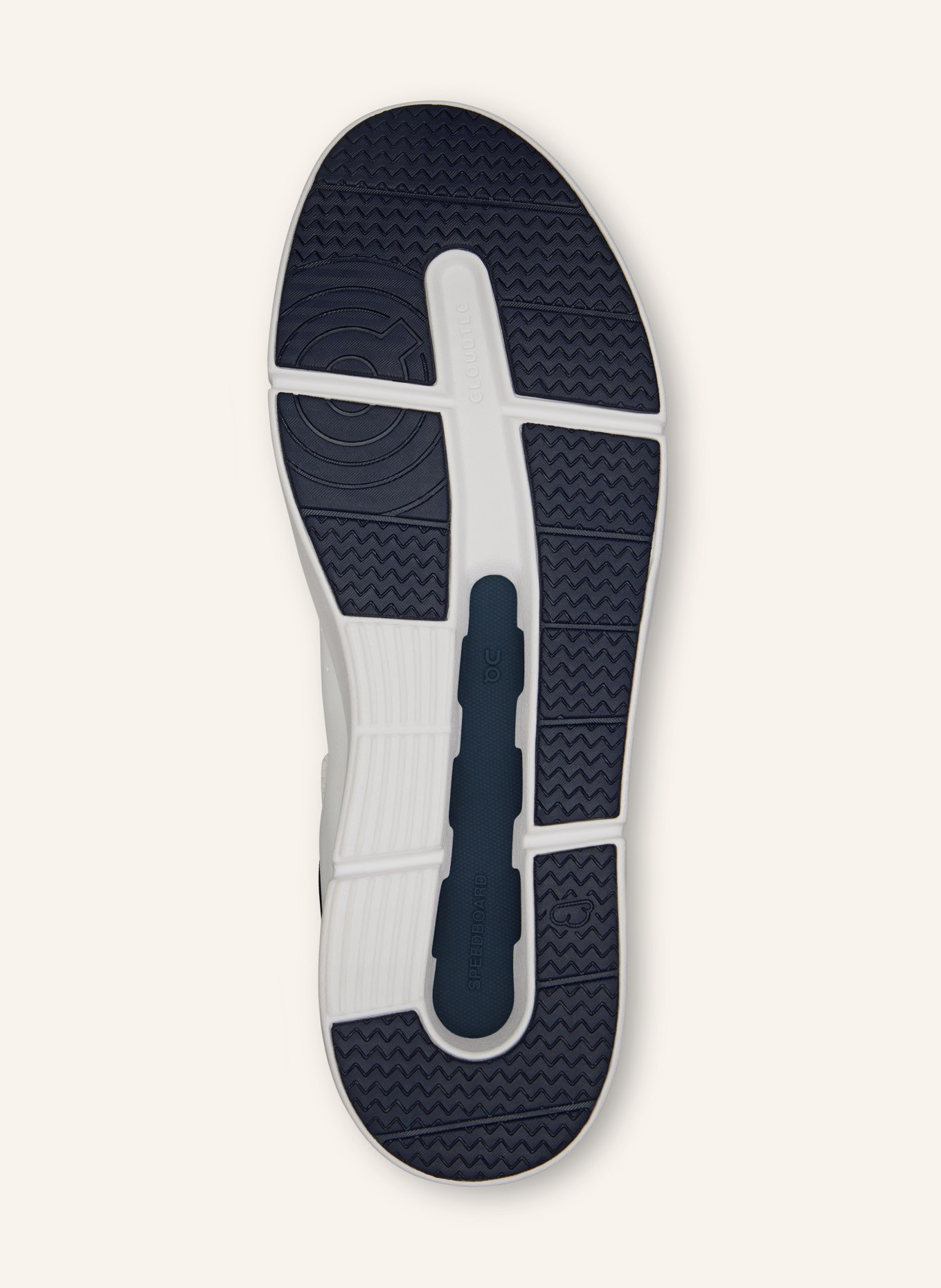 On Sneakersy THE ROGER ADVANTAGE: BIAŁY / GRANATOWY