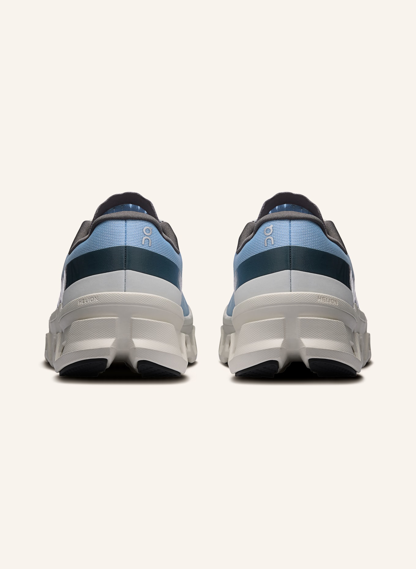 On CLOUDMONSTER 1 sneaker: LIGHT BLUE / DARK GRAY / BLUE