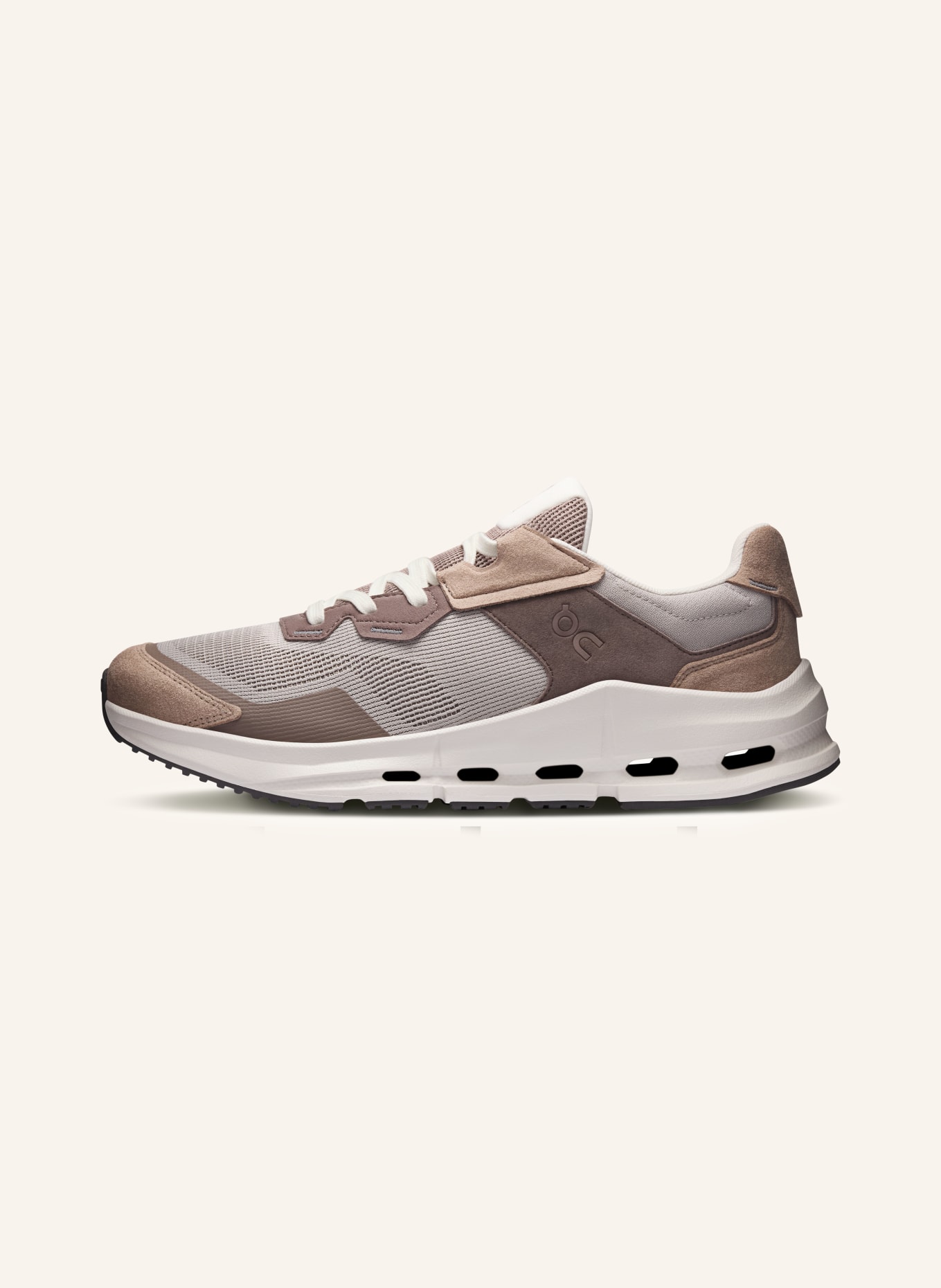 On CLOUDNOVA RIFT sneaker: TAUPE / DARK BROWN