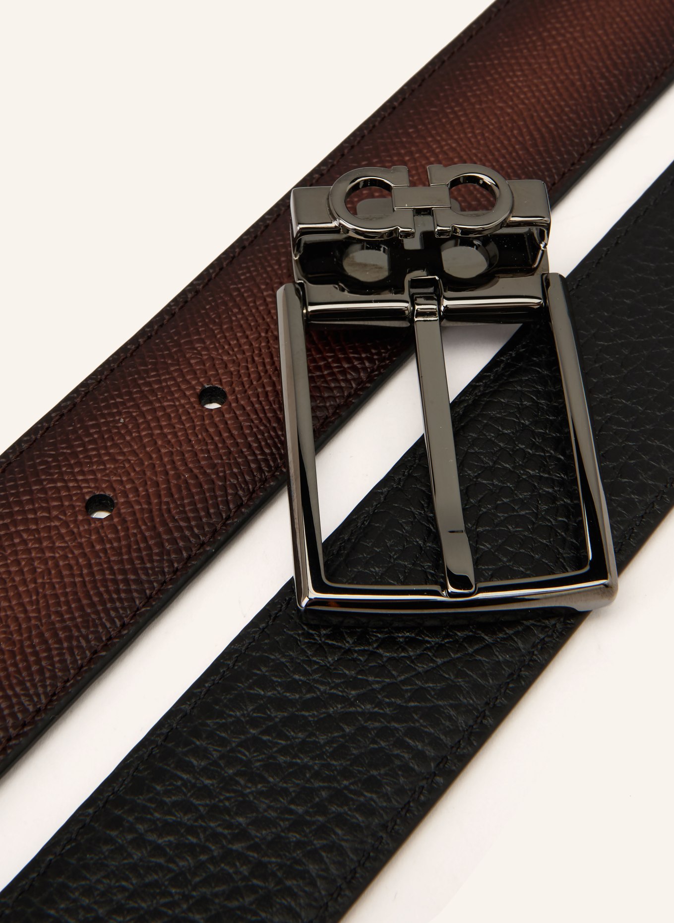 FERRAGAMO Ledergürtel: DUNKELBRAUN / PLATIN / SCHWARZ