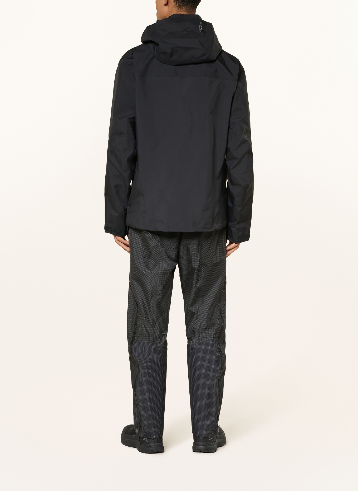 ARC'TERYX ALPHA SL hardshell pants: BLACK