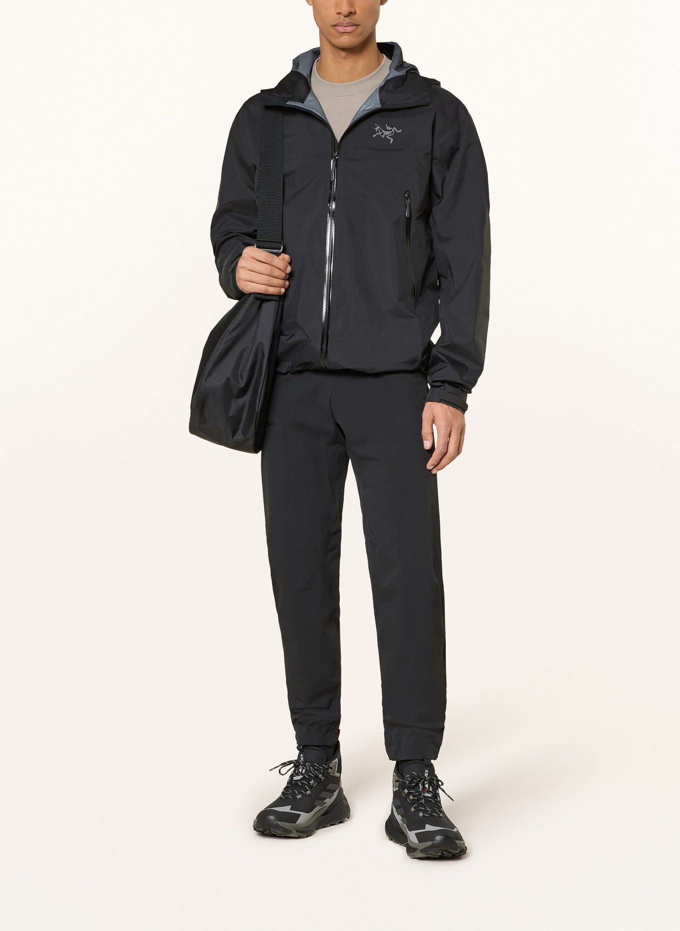 ARC'TERYX Hardshell-Jacke BETA: SCHWARZ