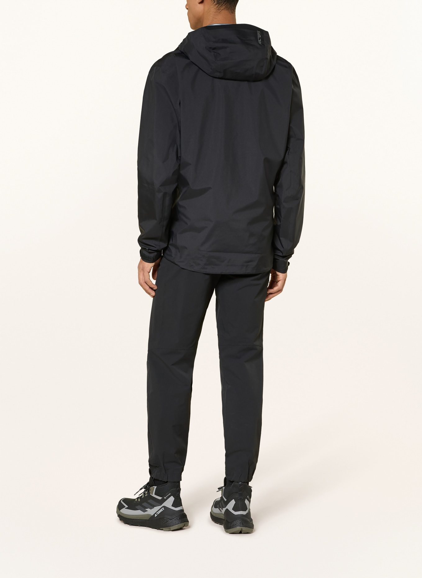 ARC'TERYX Hardshell-Jacke BETA: SCHWARZ