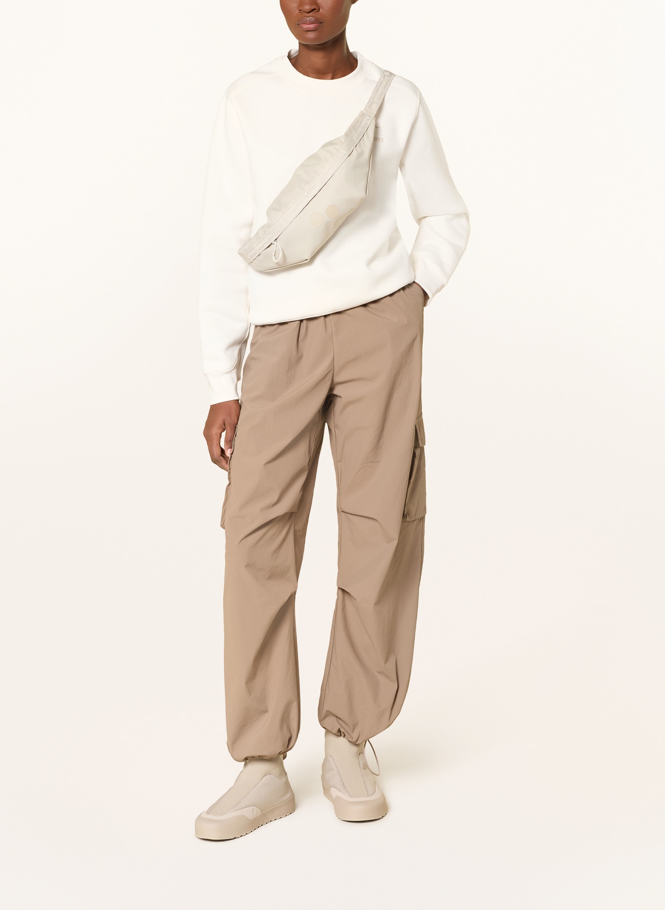 ARC'TERYX Sweatshirt EMBLEM CREW: ECRU