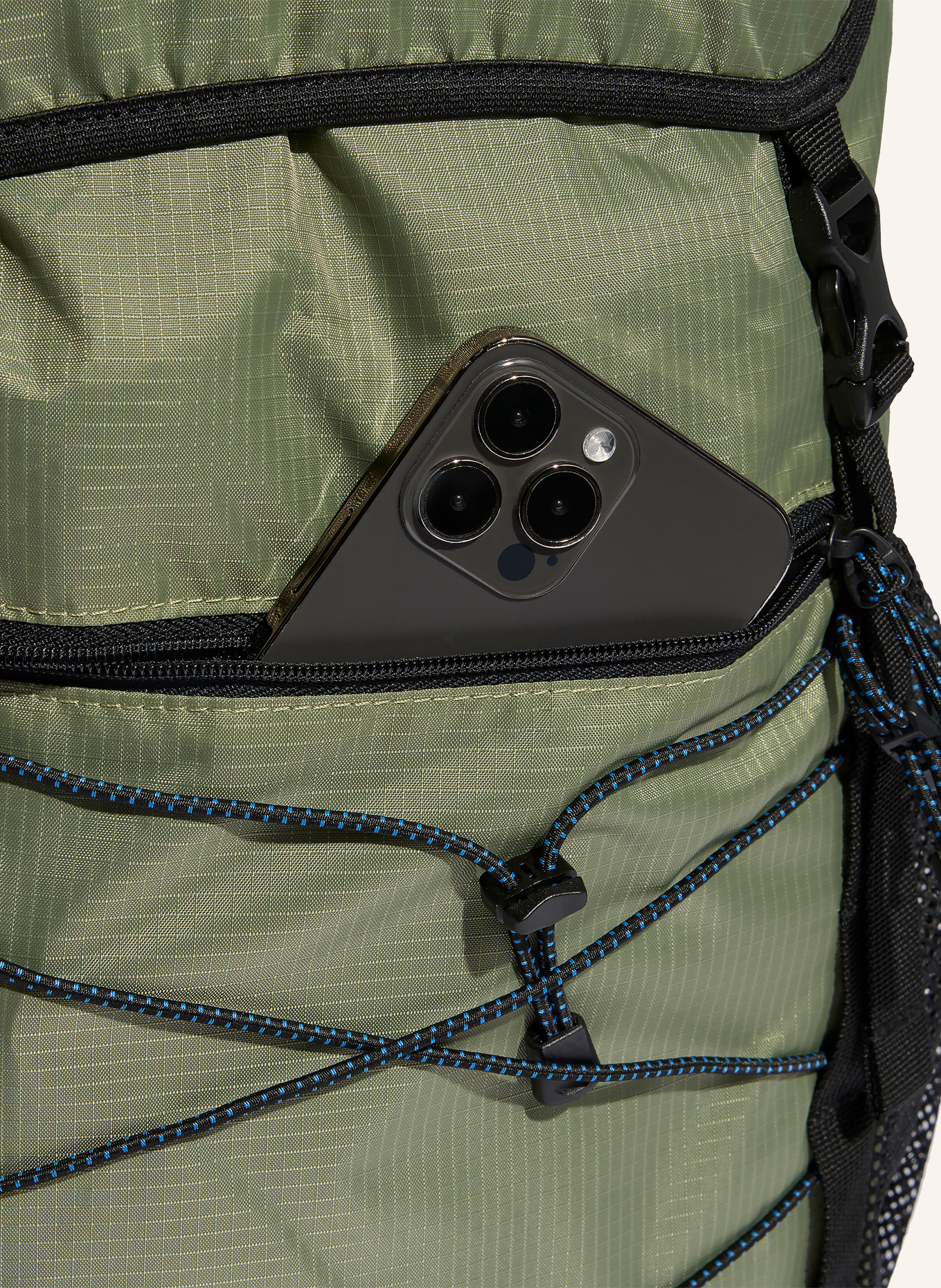 adidas TERREX TERREX MULTI CLIMACOOL 30 L backpack: GREEN / BLACK