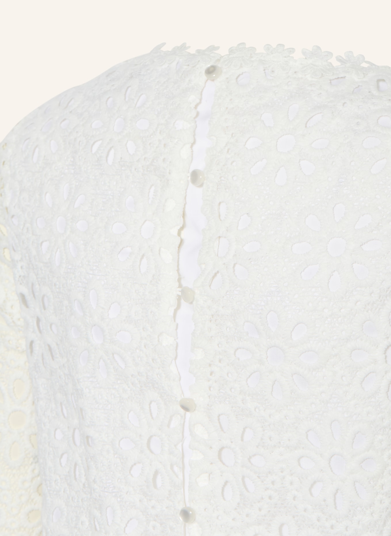 GUESS Blusenshirt aus Spitze: WEISS