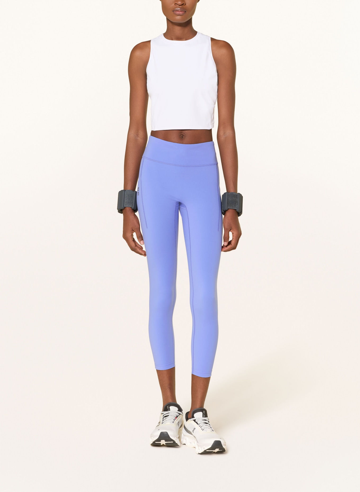 On Běžecké legíny PERFORMANCE: MODRÁ