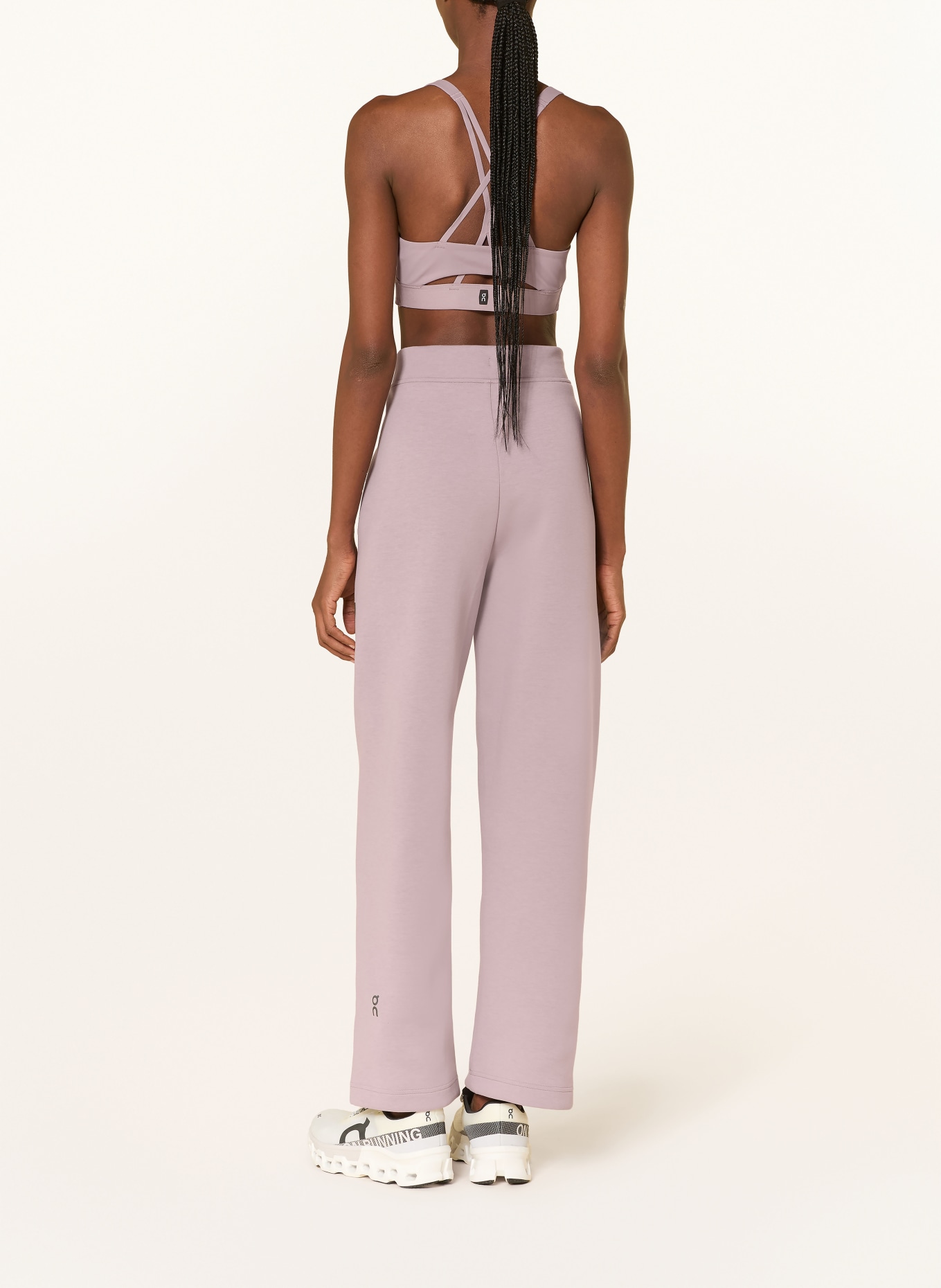 On Tepláky FOCUS TECH: SVĚTLE FIALOVÁ