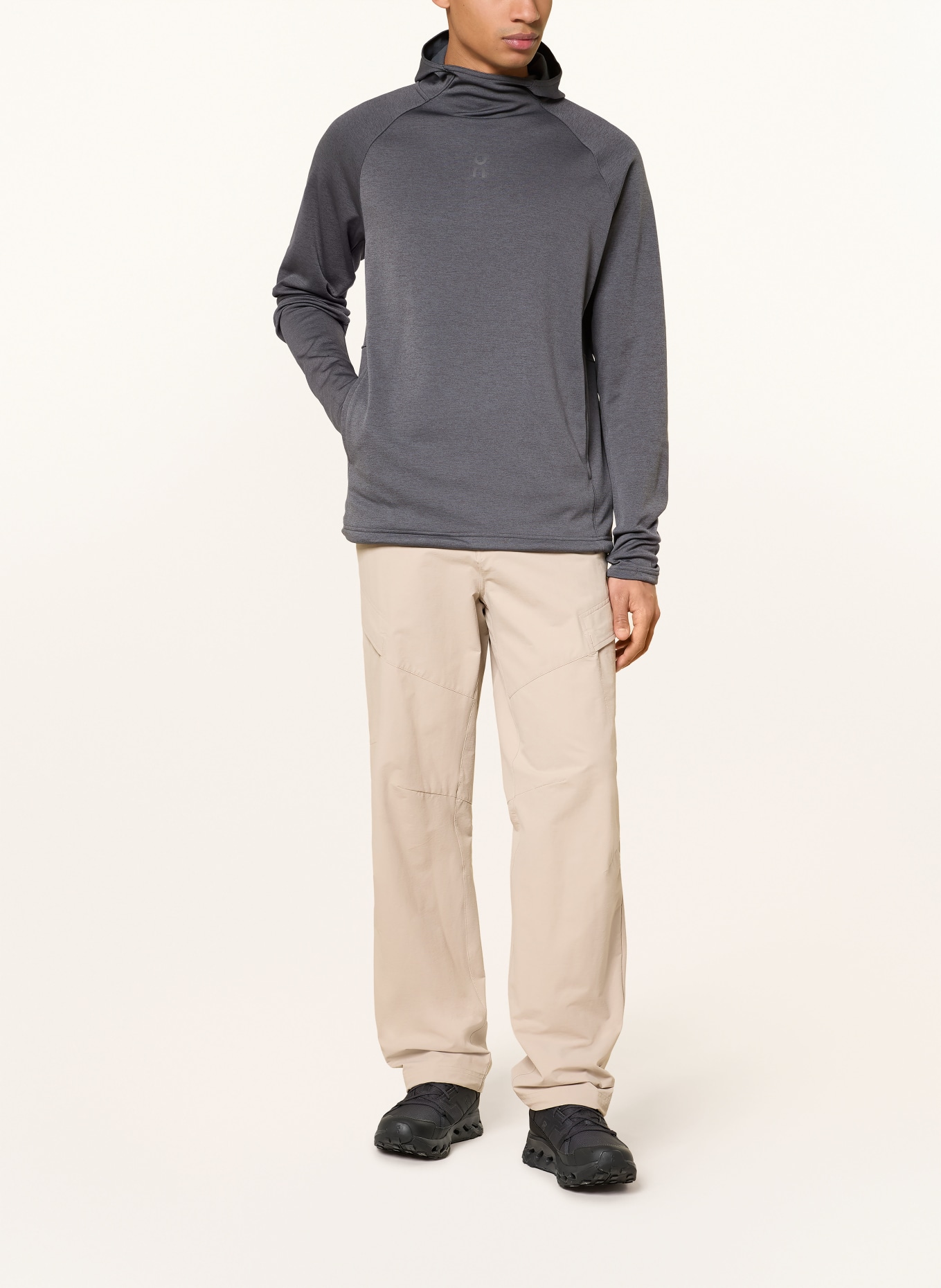 On Funktionshoodie TREK: DUNKELGRAU