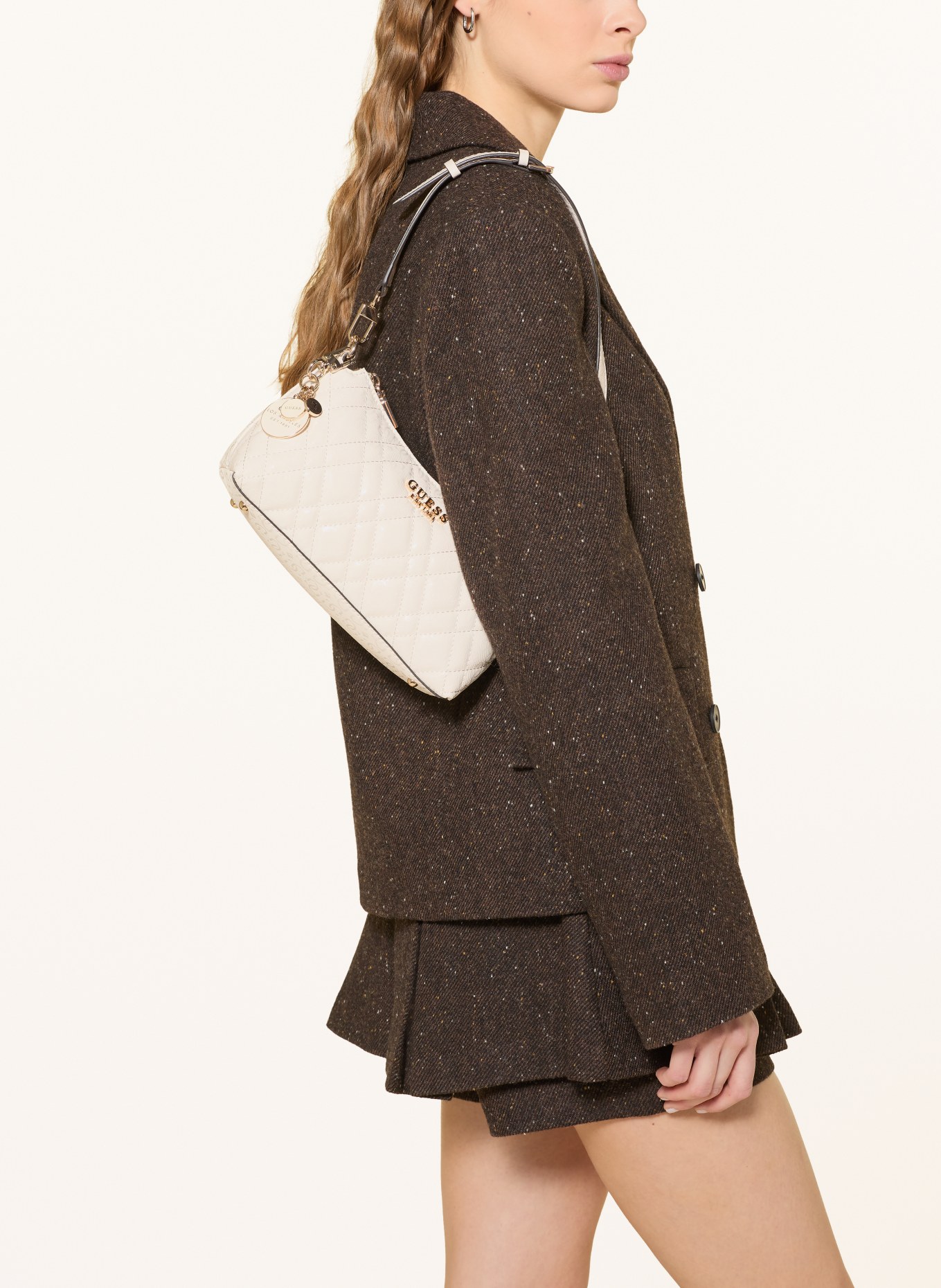 GUESS Schultertasche ISEMAY: CREME / GOLD