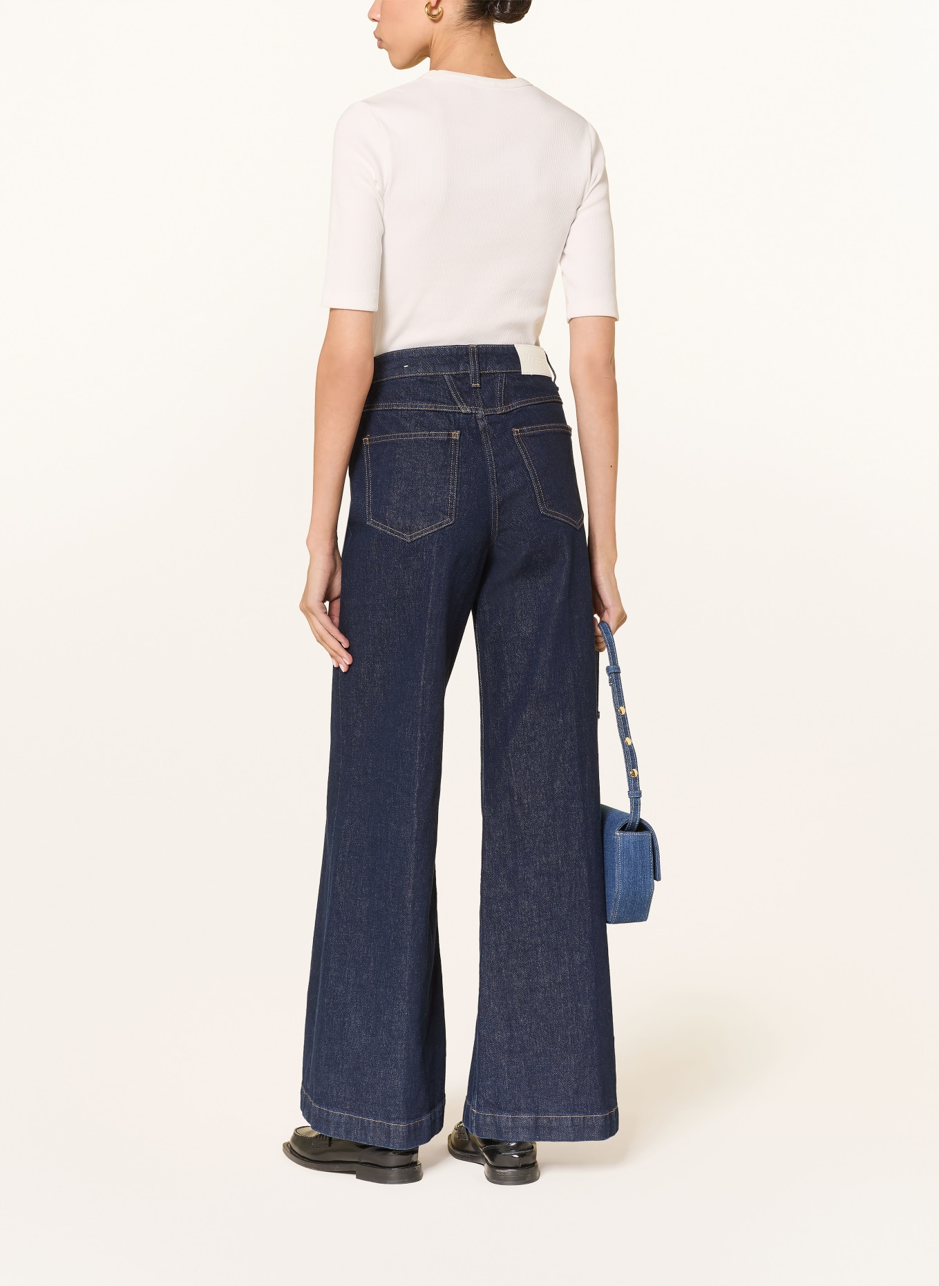 CLOSED Tričko: BÍLÁ