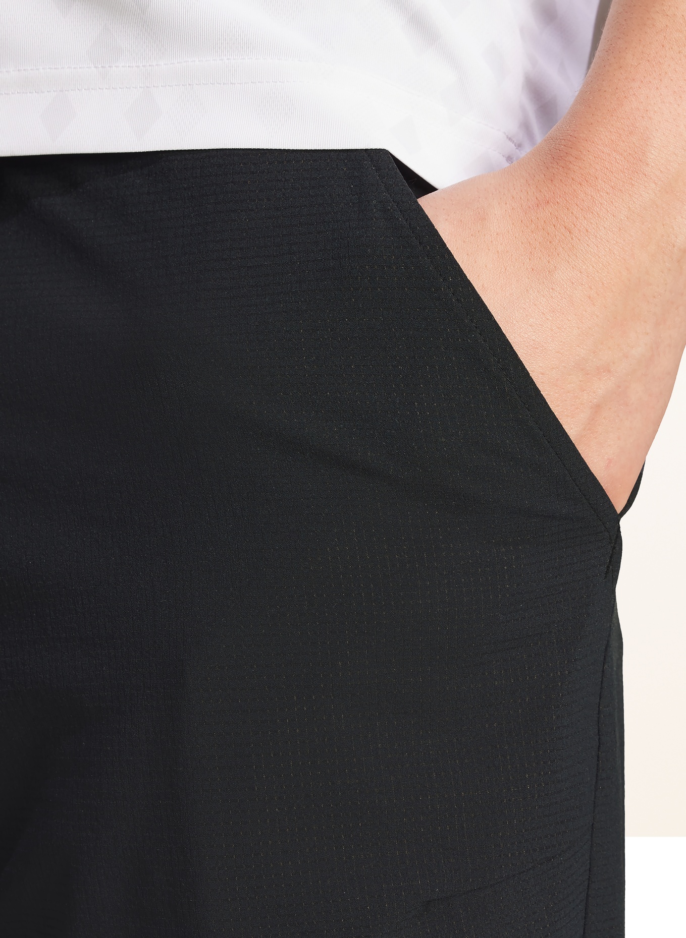 adidas Tennisshorts ERGO: SCHWARZ