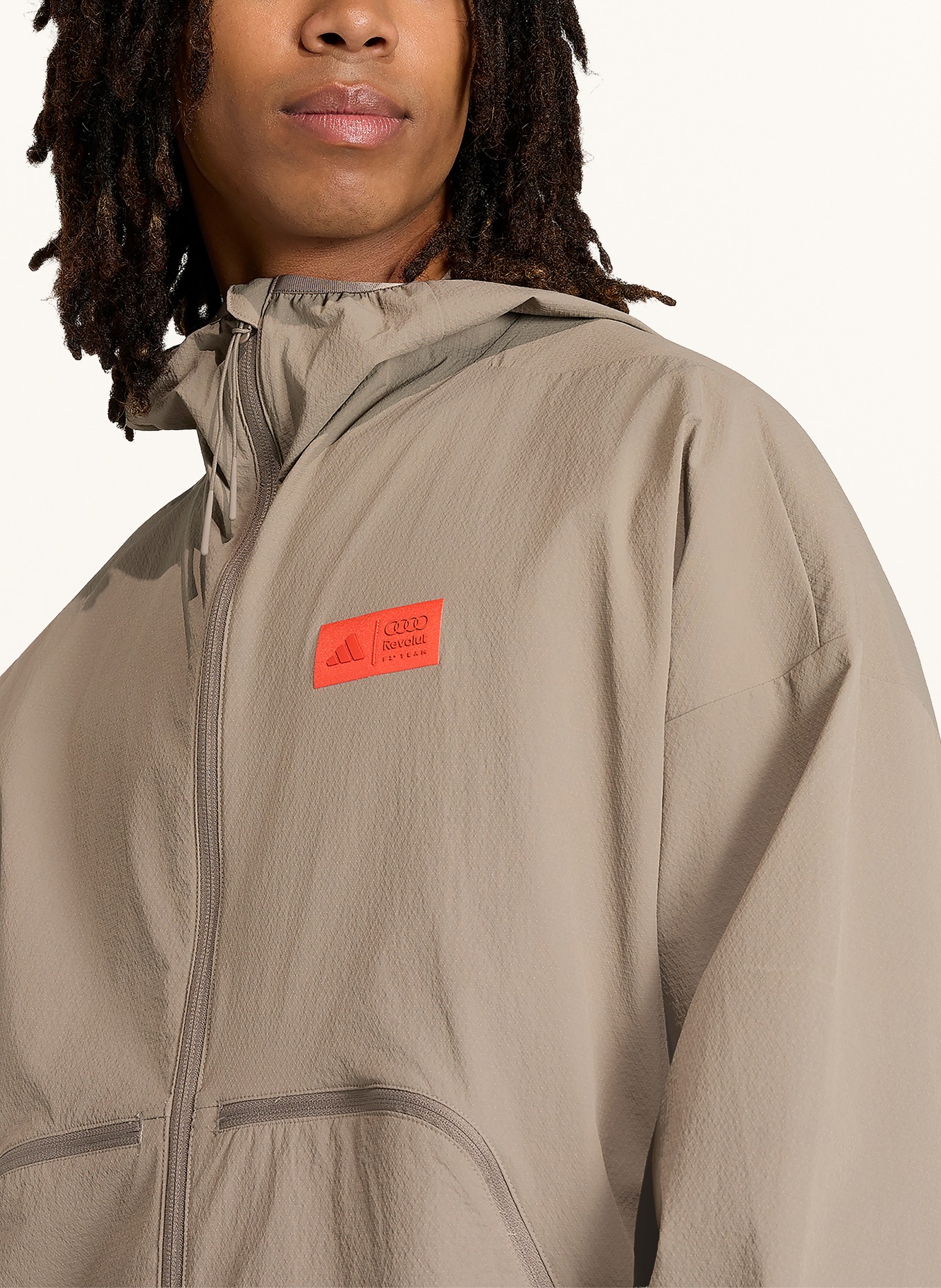 adidas Jacke AUDI FORMULA ONE TEAM ELEVATED: TAUPE