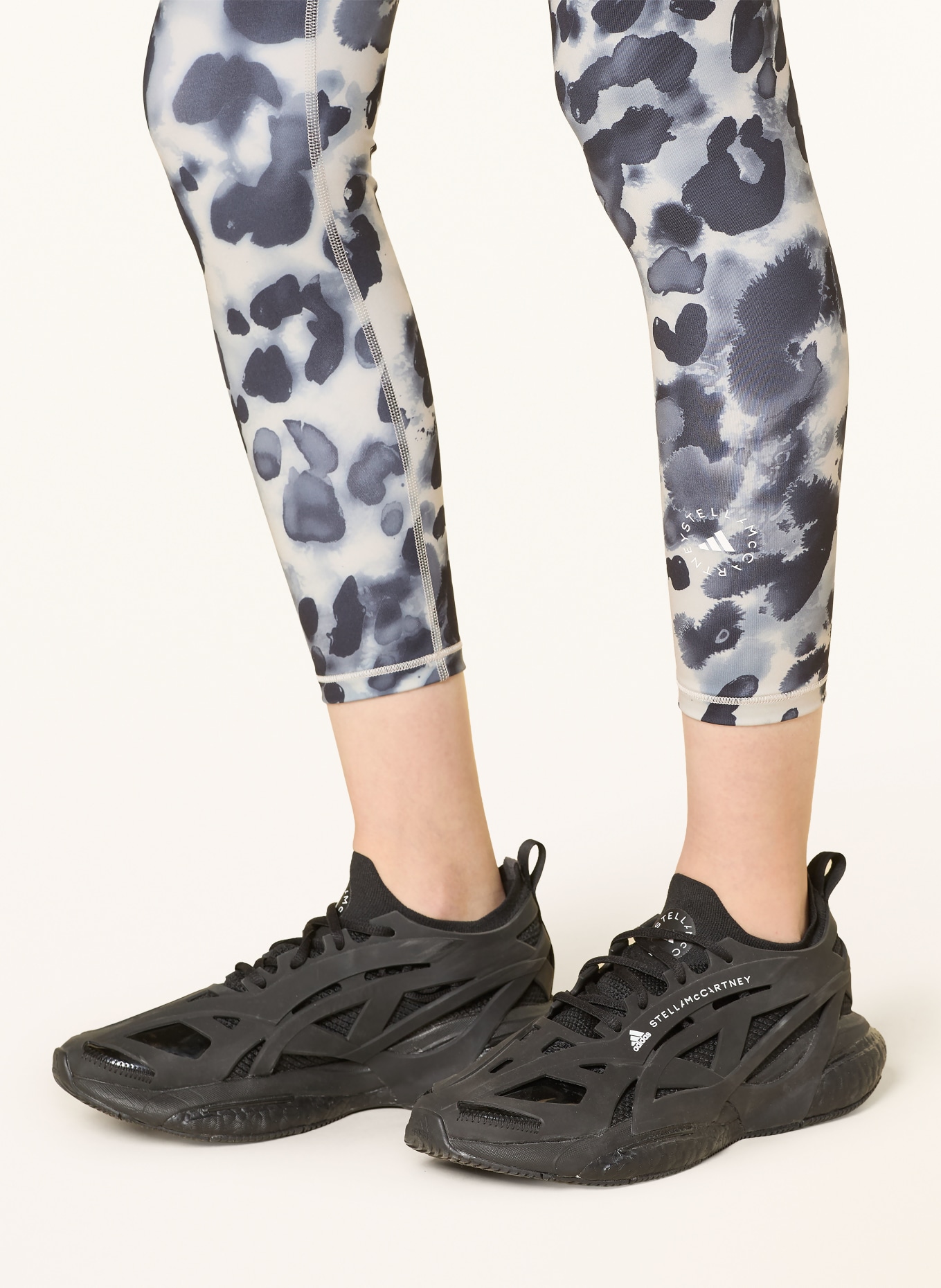 adidas by Stella McCartney Legíny ADIDAS BY STELLA MCCARTNEY TRAINING: ŠEDÁ / TMAVĚ ŠEDÁ / ČERNÁ