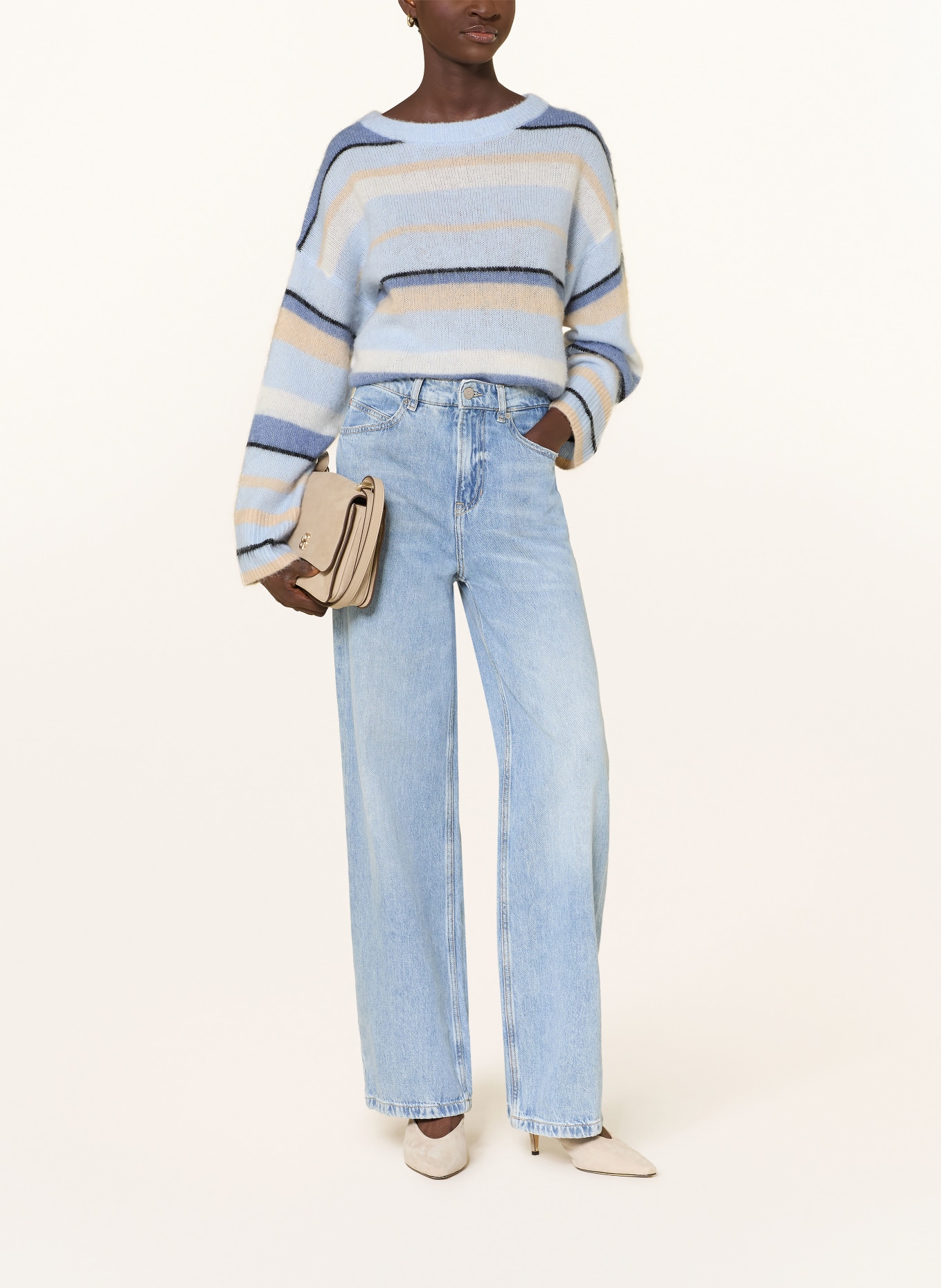 BOSS Svetr FOSSET: TMAVĚ MODRÁ / BÉŽOVÁ / KRÉMOVÁ