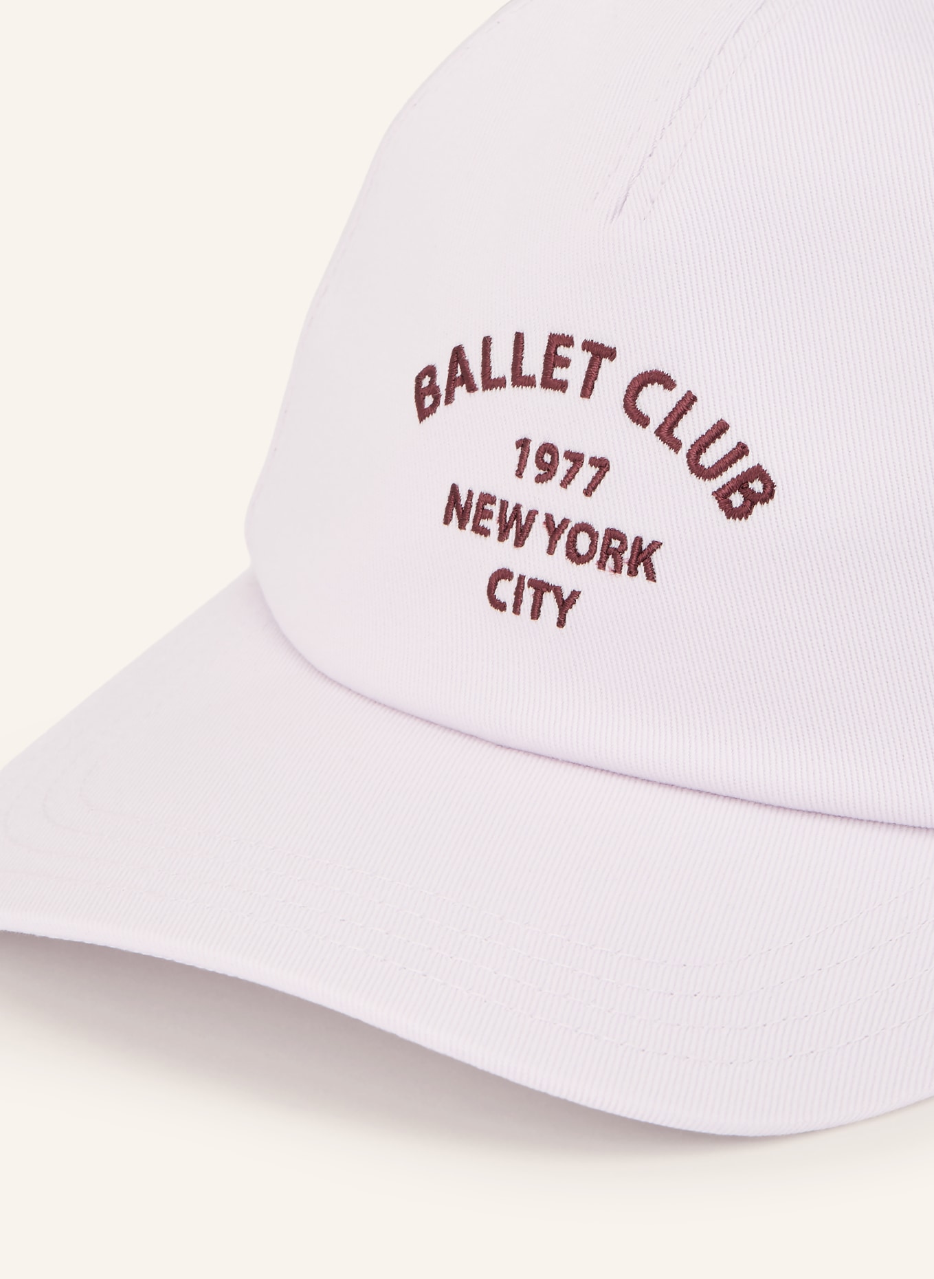 BOSS Čepice LETTYE: BÍLÁ