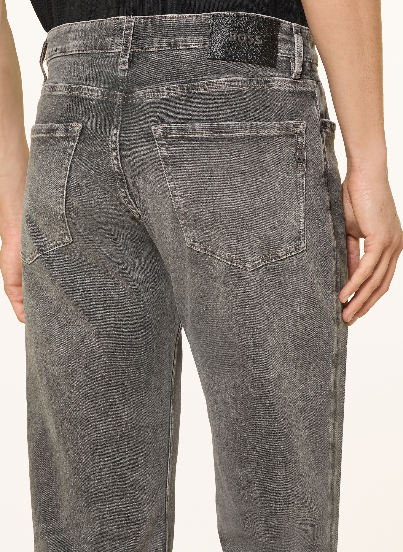 BOSS Jeans RE.MAINE Regular Fit: 021 DARK GREY