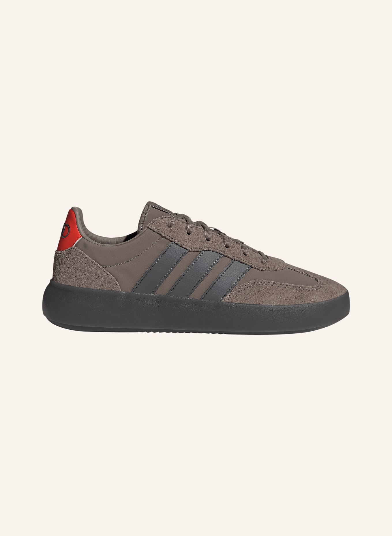 adidas Buty sportowe BARREDA DECODE: SZARY / CZIEMNOSZARY / CZERWONY