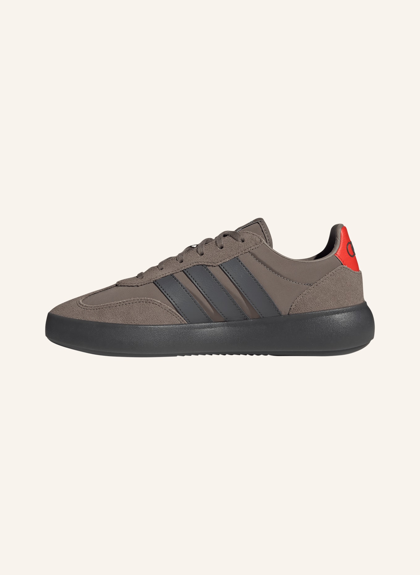adidas Buty sportowe BARREDA DECODE: SZARY / CZIEMNOSZARY / CZERWONY