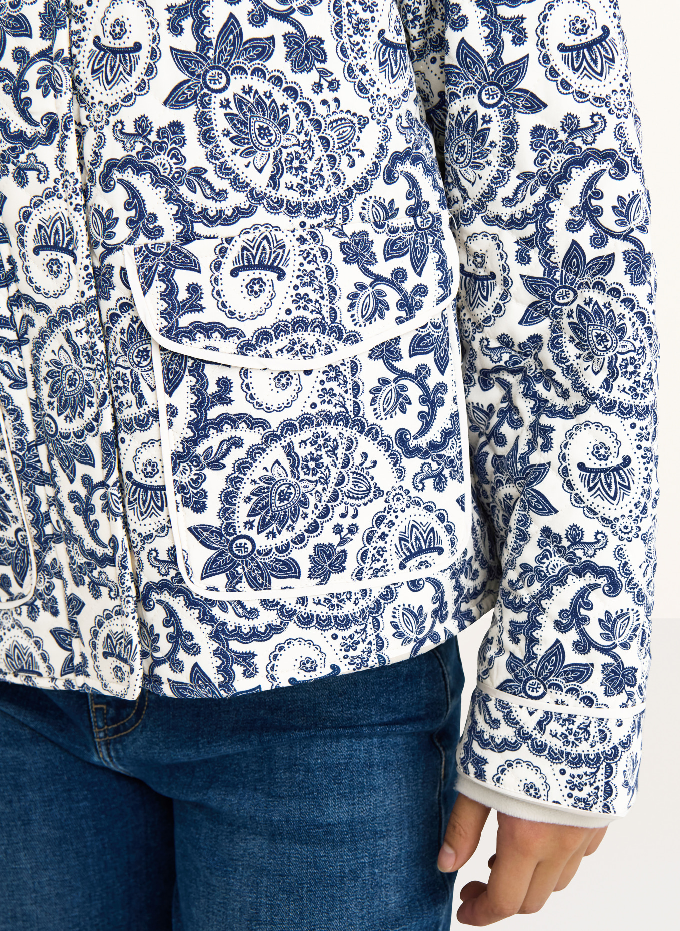 ONLY bunda: TMAVĚ MODRÁ / KRÉMOVÁ