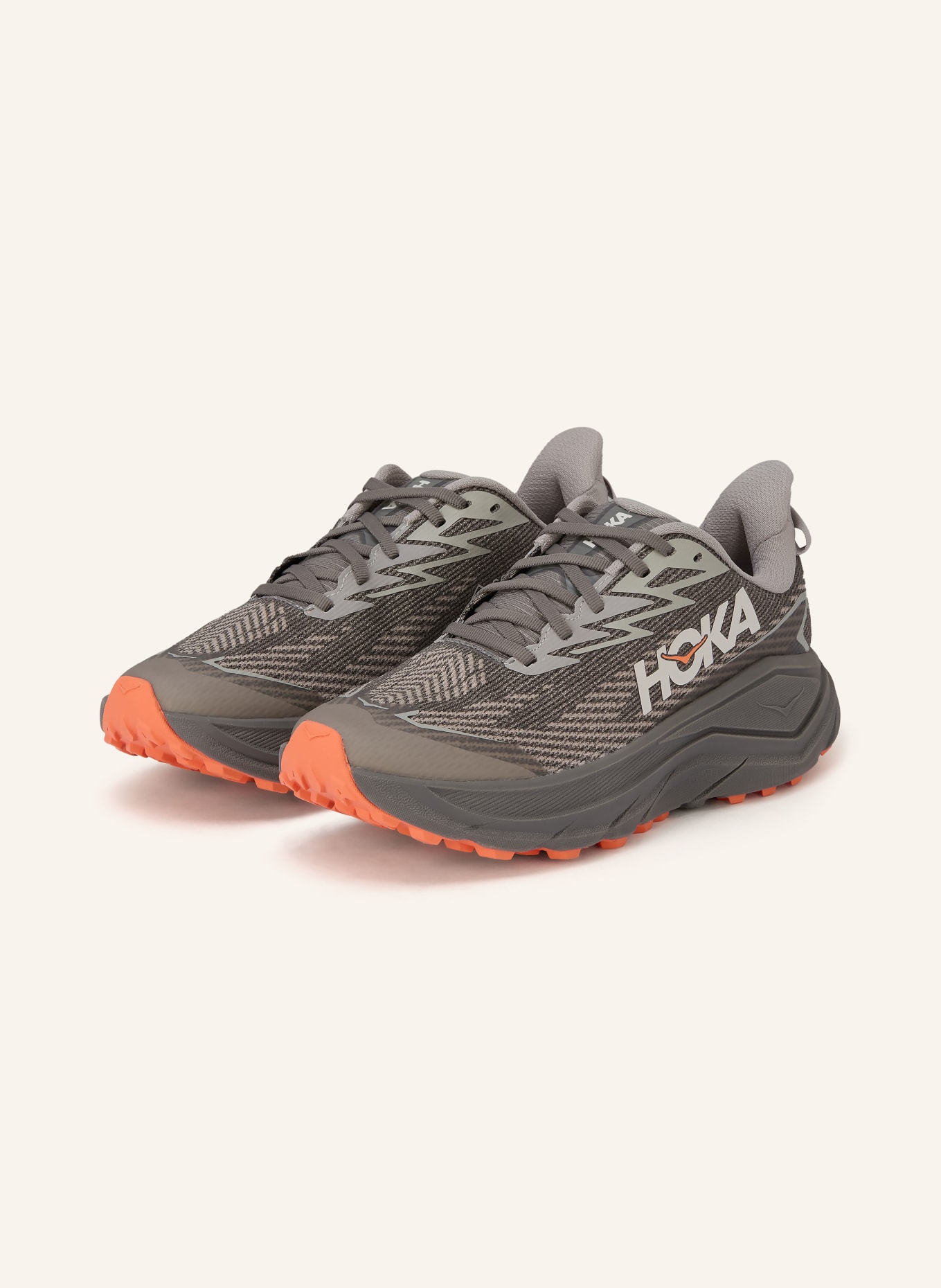 HOKA Trailrunning-Schuhe CHALLENGER 8 GTX: GRAU / ORANGE / WEISS