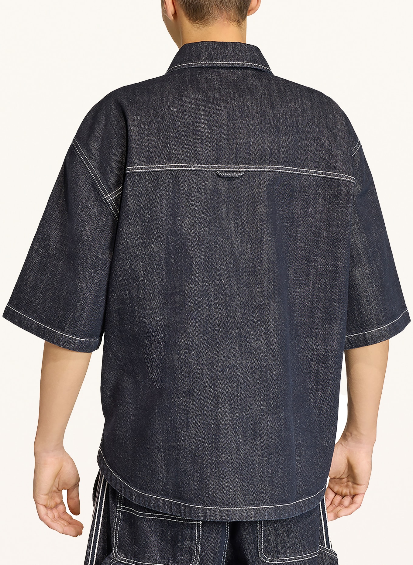 adidas Originals Jeanshemd ORIGINALS DENIM SHORT SLEEVE WORK Loose Fit: DUNKELBLAU