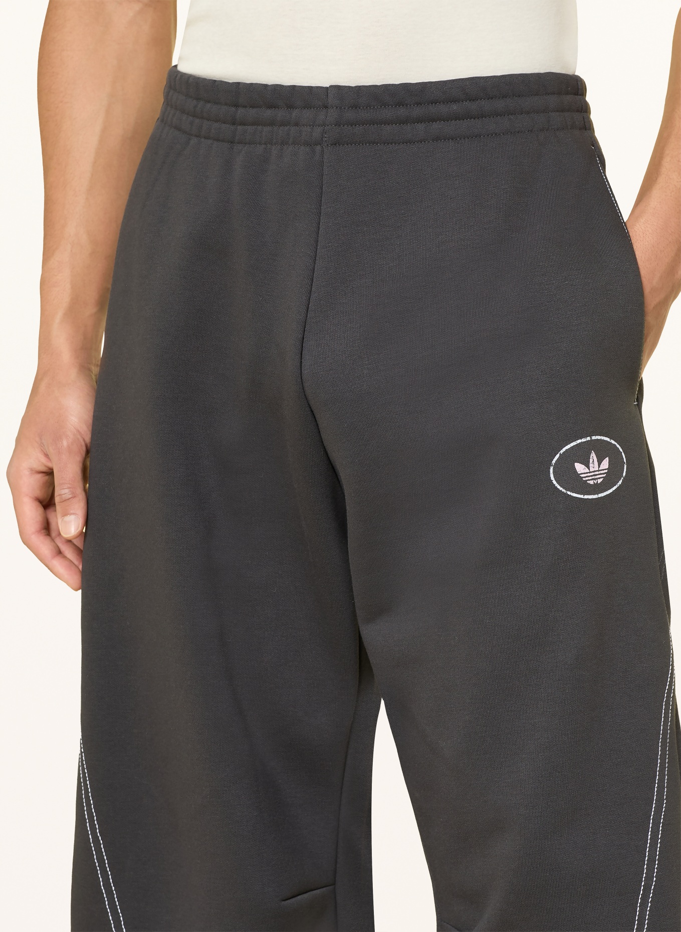 adidas Originals Sweatpants GRAPHIC: DARK GRAY / WHITE
