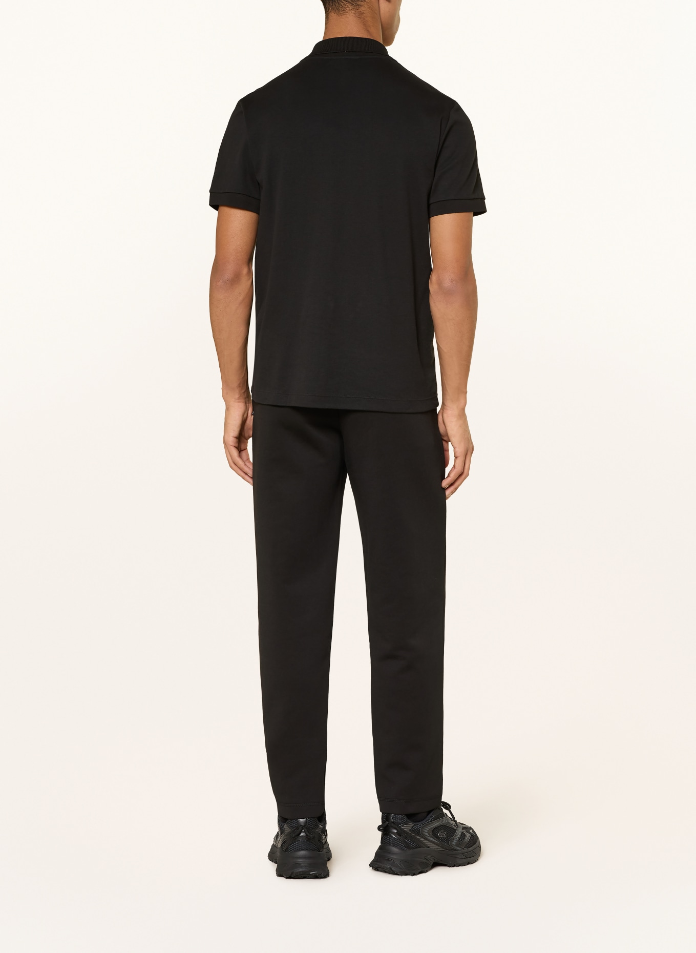 LACOSTE Sweatpants: SCHWARZ