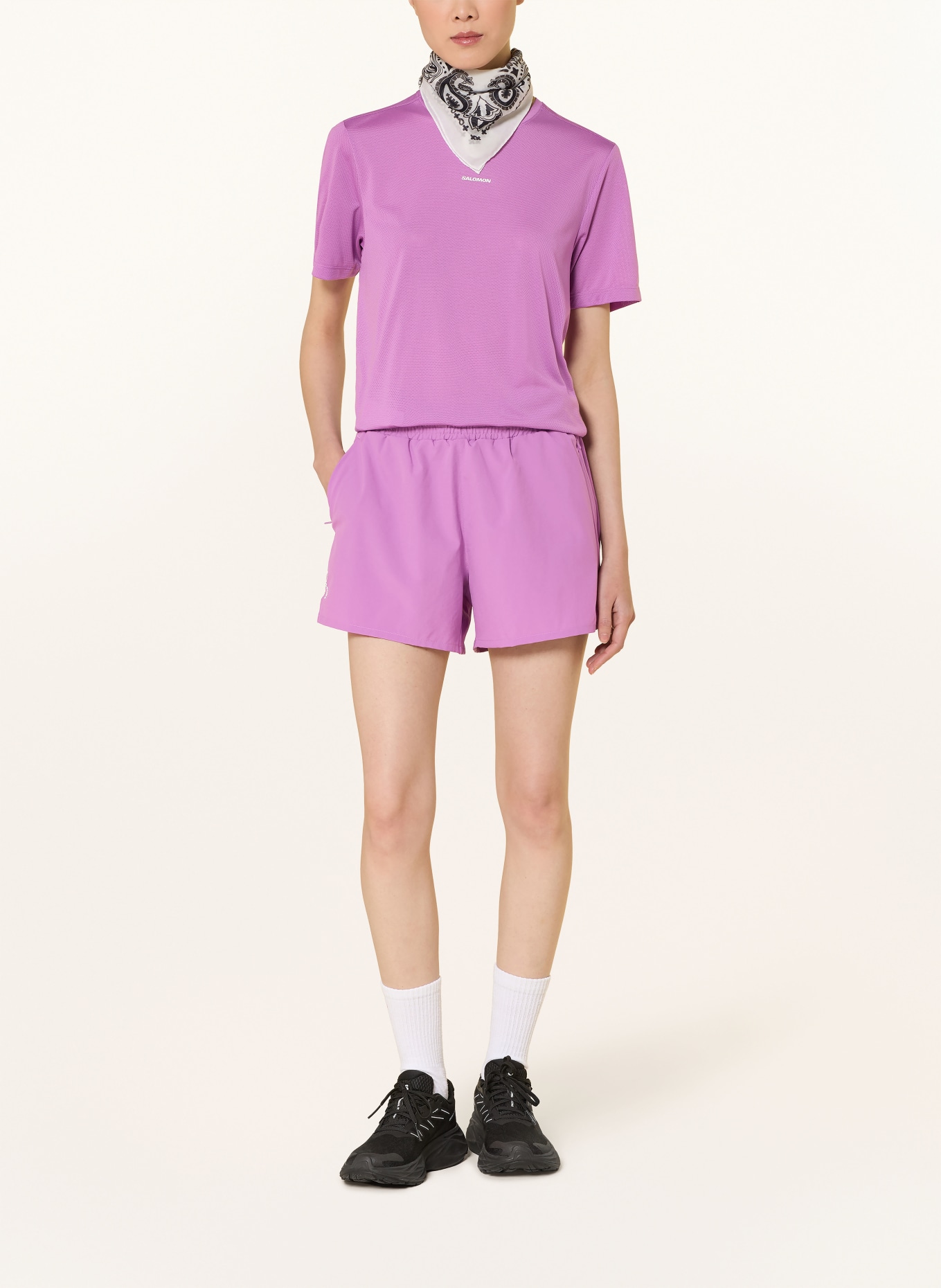 SALOMON SHAKEOUT CORE 2-in-1 running shorts: PINK