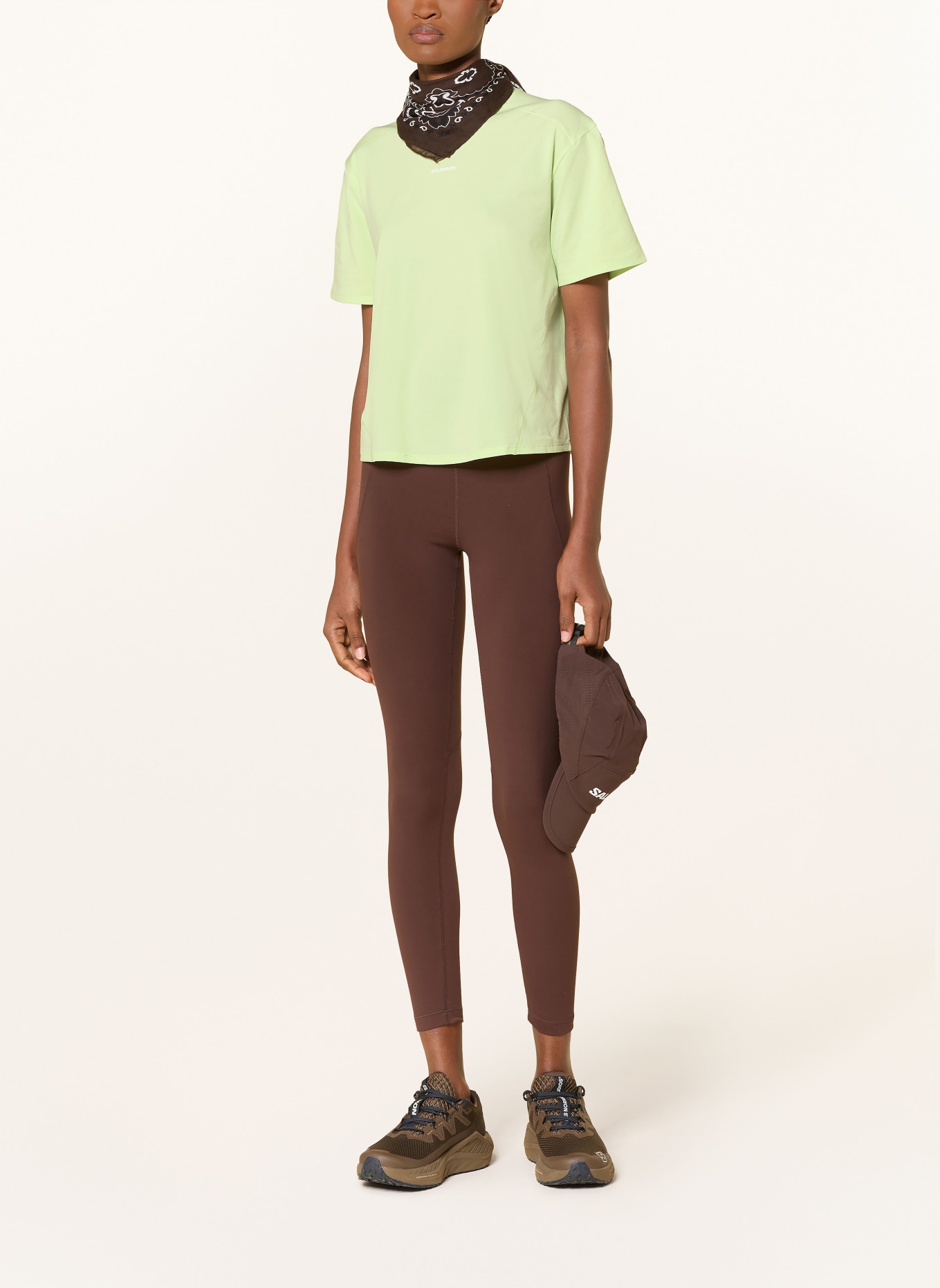 SALOMON Běžecké tričko TRACKLINE: SVĚTLE ZELENÁ