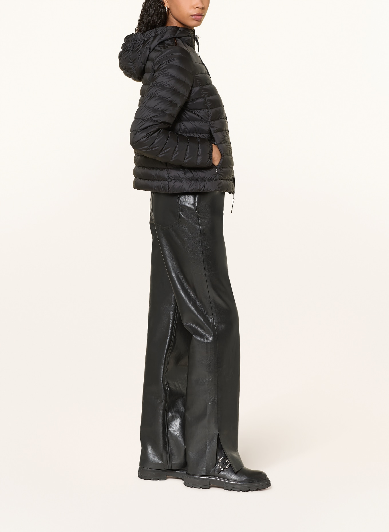 PARAJUMPERS Lehká péřová bunda RORY: ČERNÁ