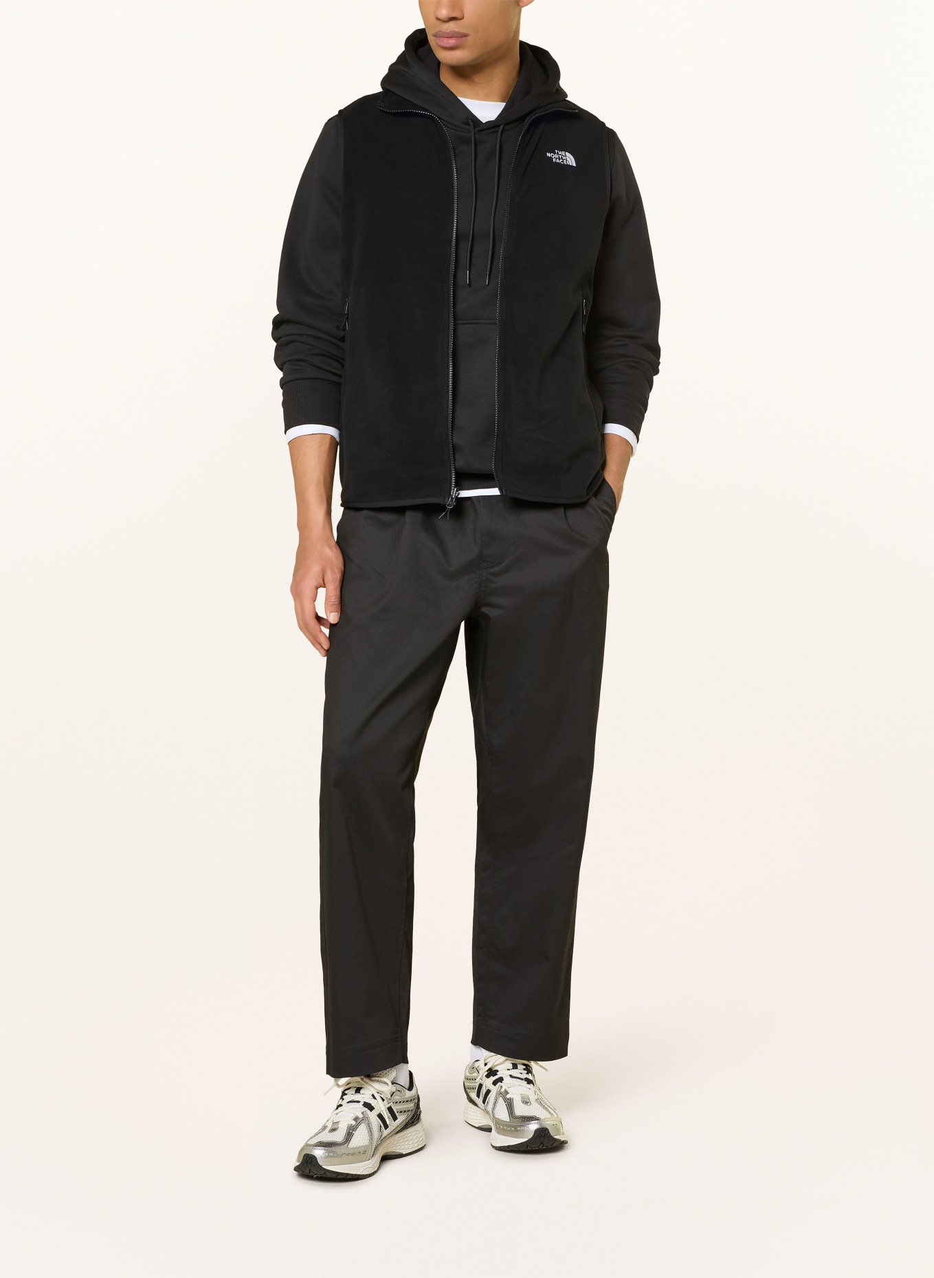 THE NORTH FACE GLACIER fleece vest: BLACK