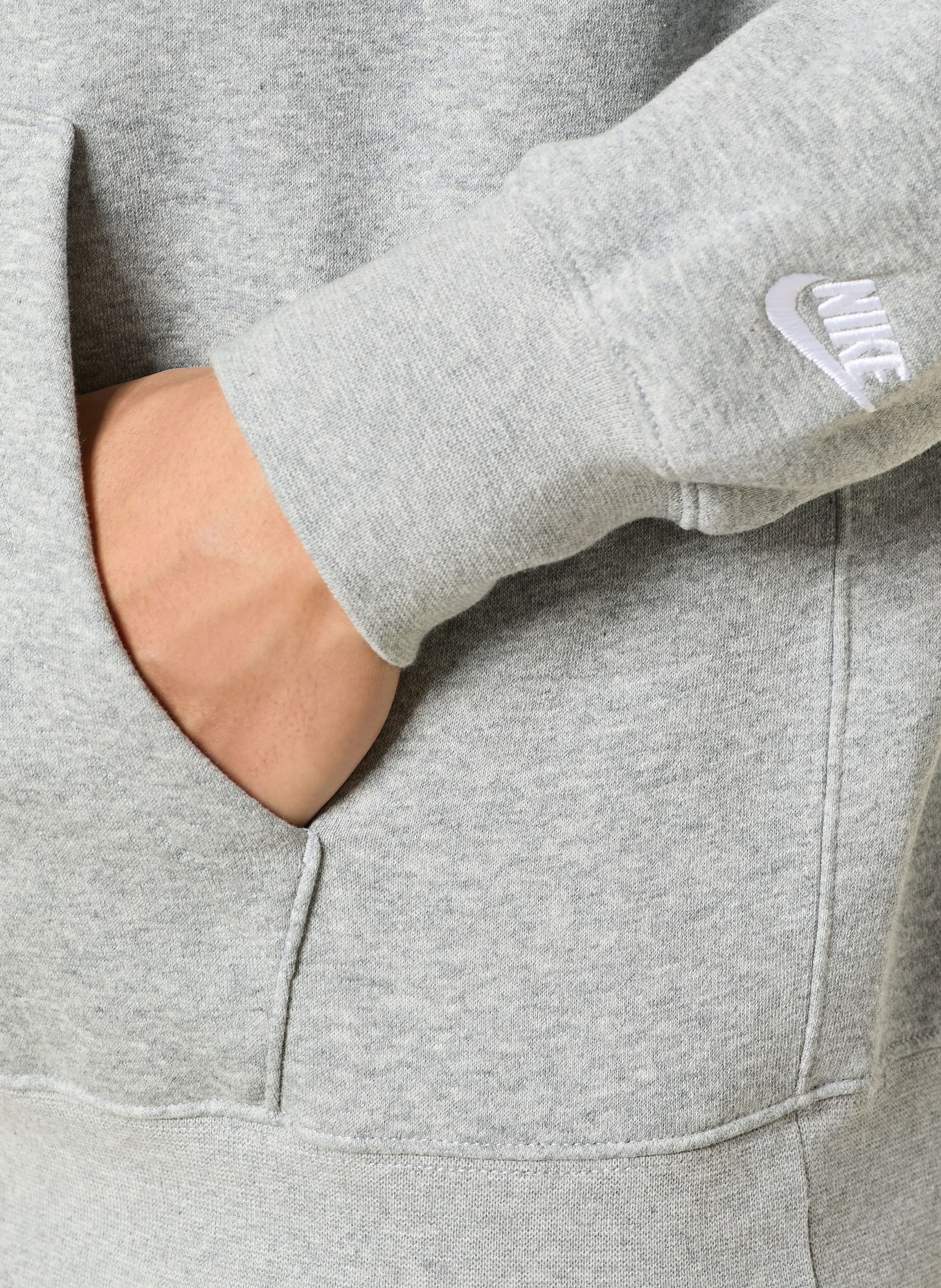 Nike Hoodie CLUB: GRAU