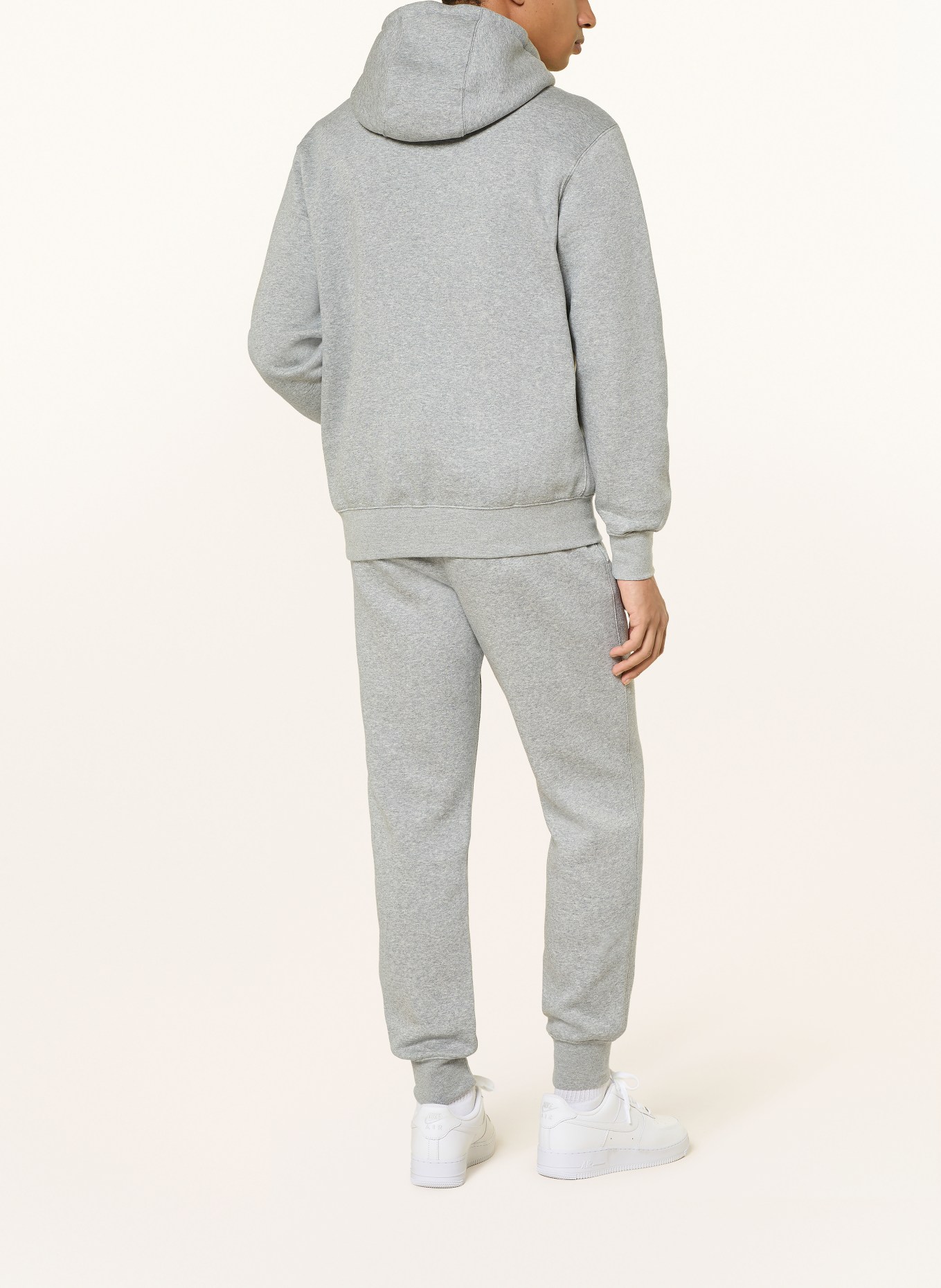 Nike Tepláky CLUB: ŠEDÁ