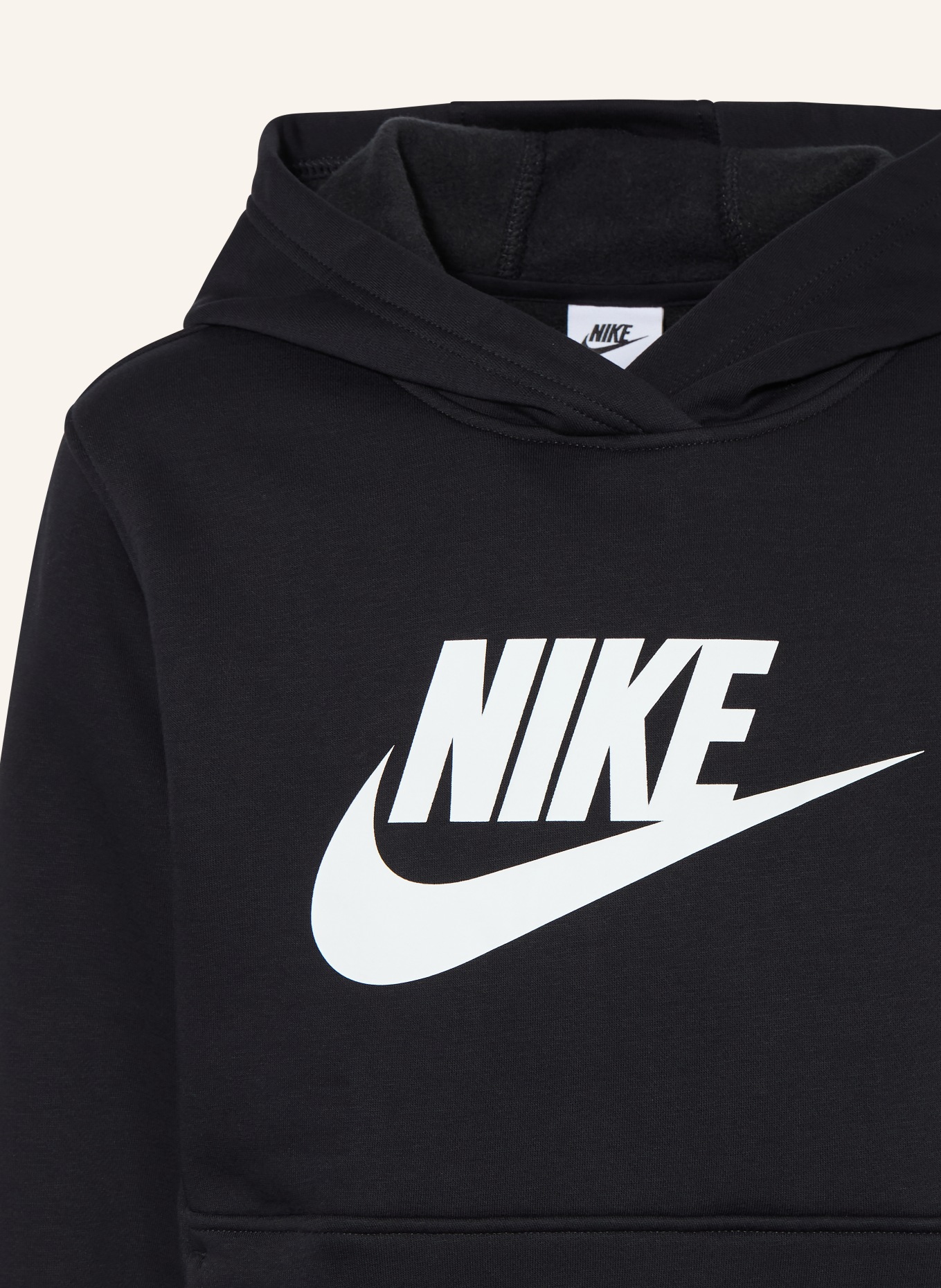 Nike Hoodie: SCHWARZ