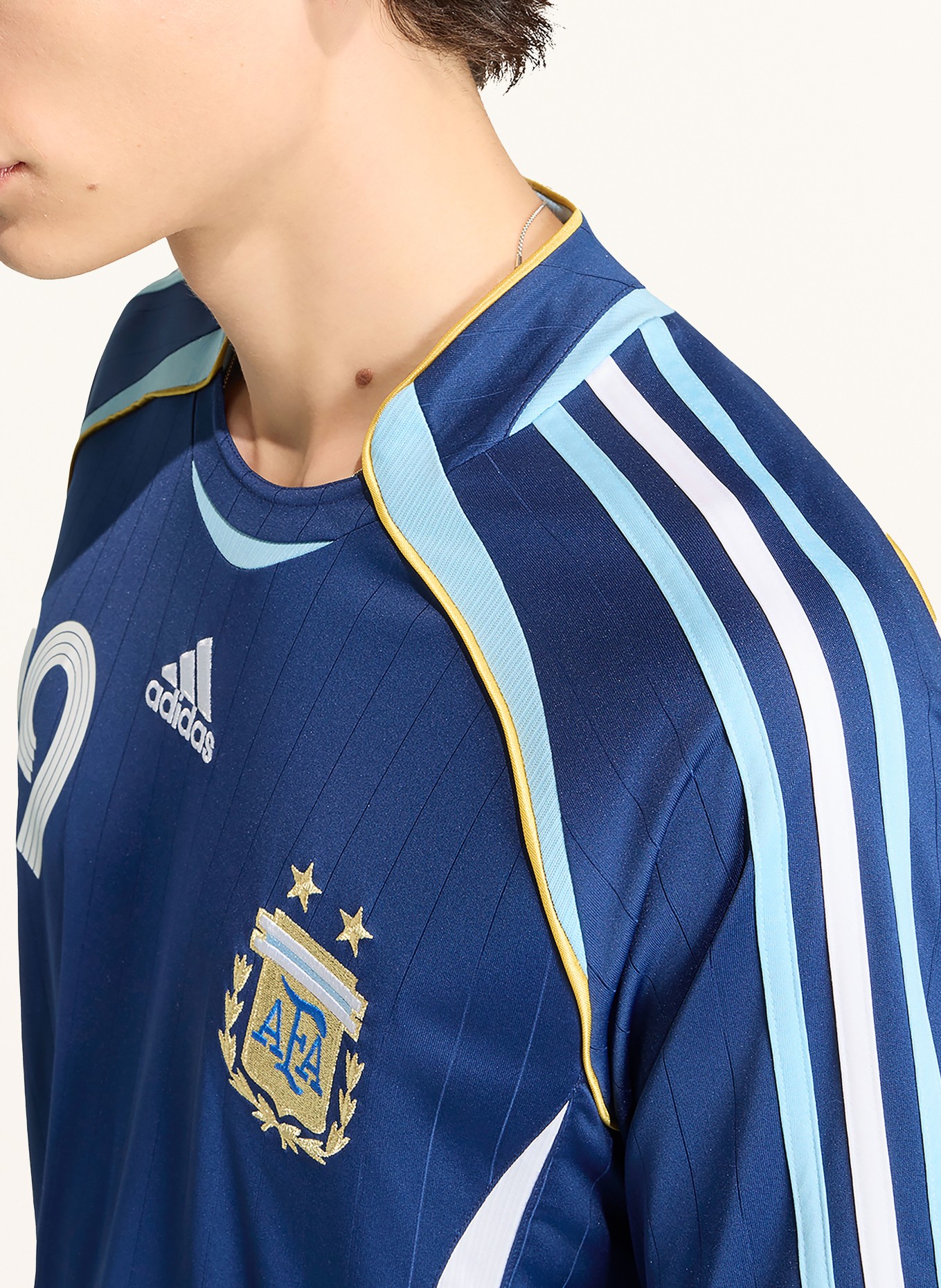 adidas Auswärtstrikot ARGENTINIEN 2006 MESSI: DUNKELBLAU / HELLBLAU / WEISS