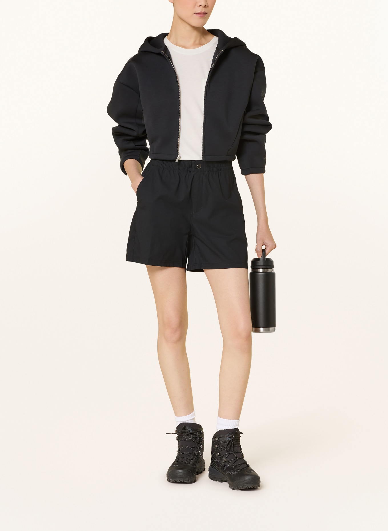 Columbia CEDAR CREST™ trekking shorts: BLACK