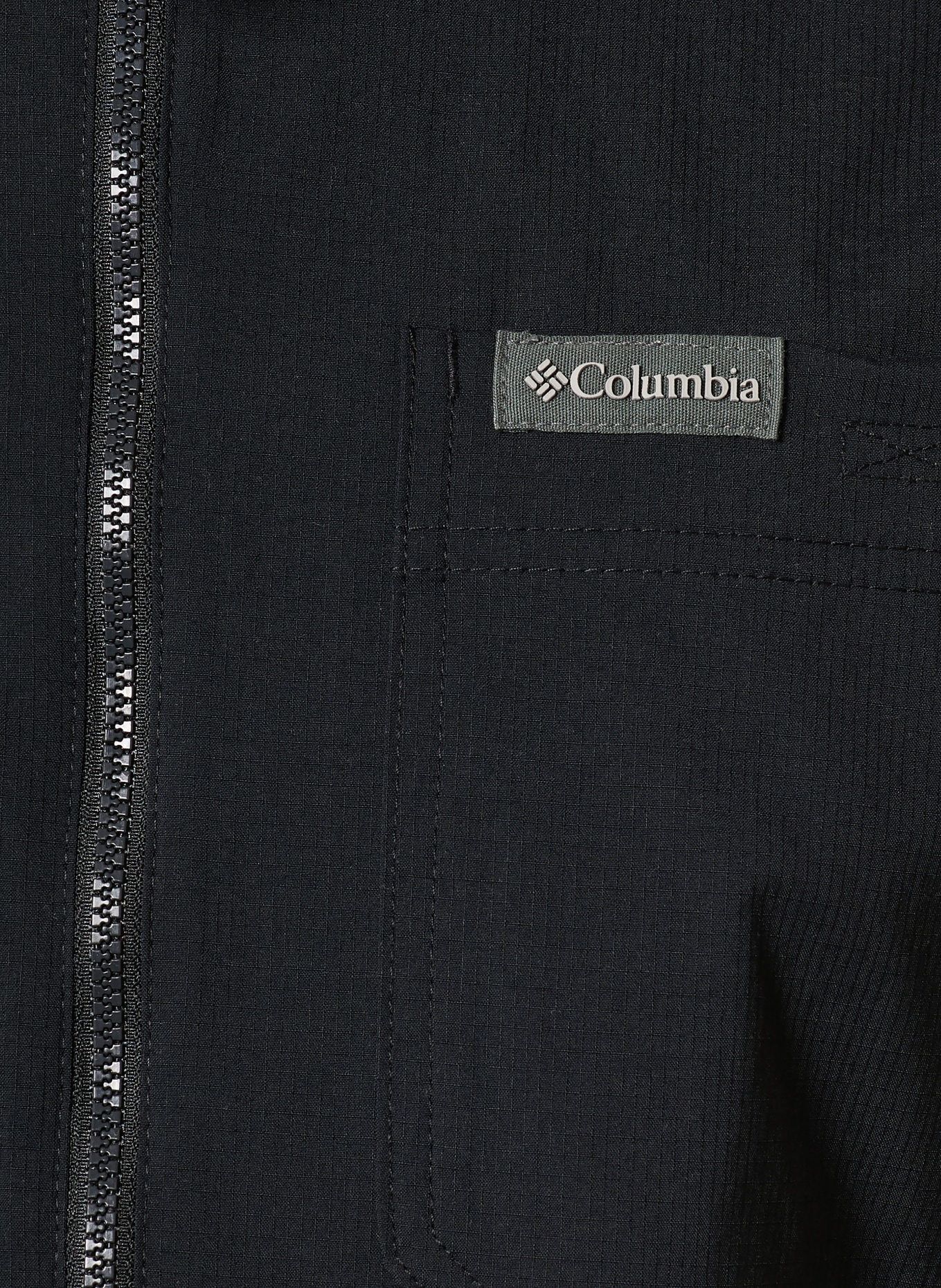 Columbia LANDROAMER™ slip-on jacket: BLACK