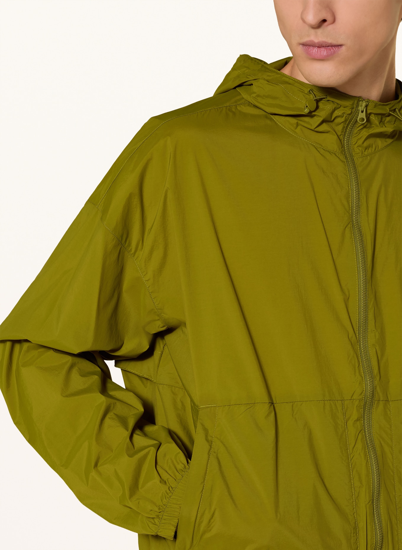 Columbia Windbreaker STREET HEIGHTS™: KHAKI