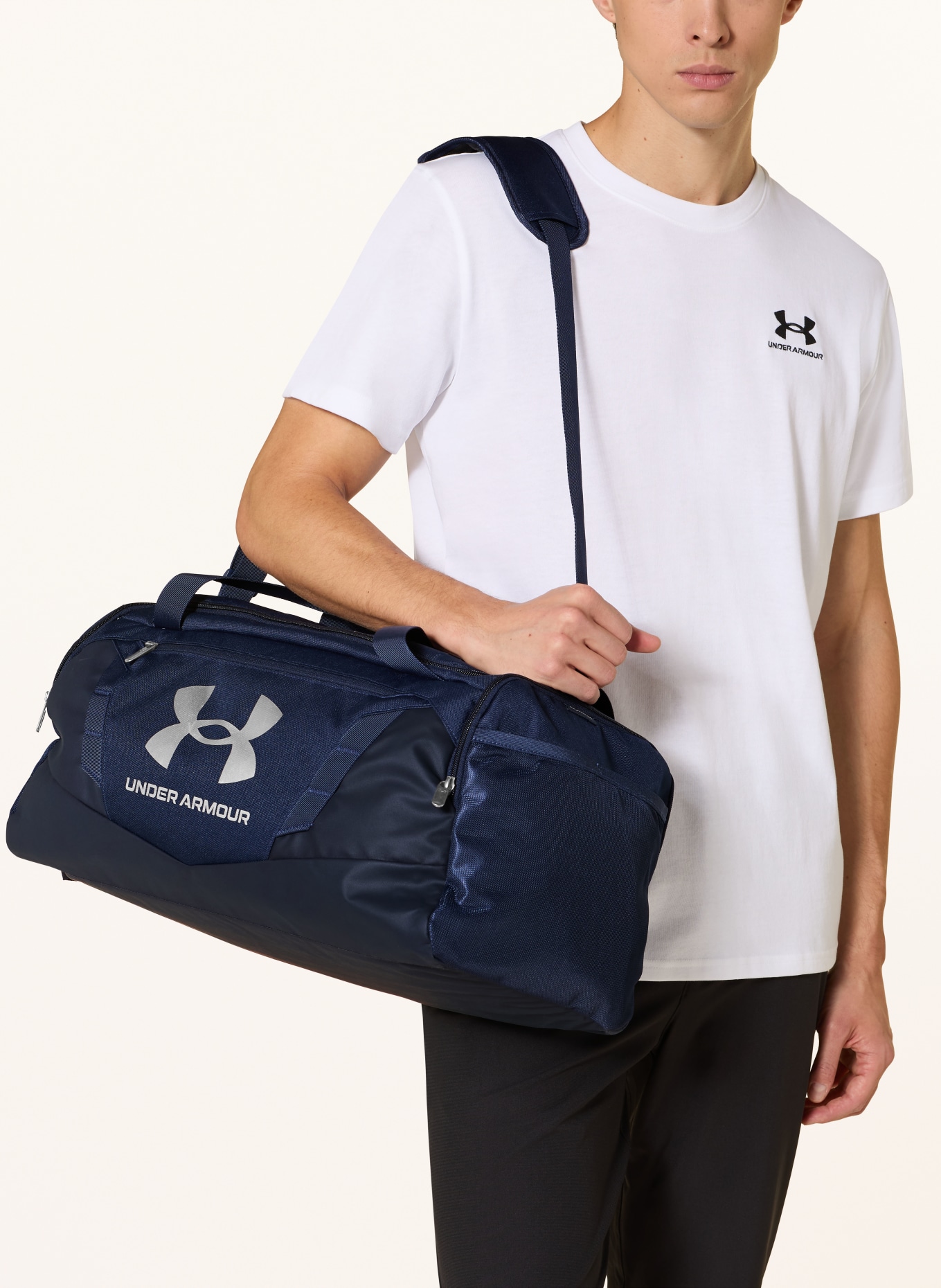 UNDER ARMOUR Sporttasche UA UNDENIABLE 5.0 SMALL 40 l: DUNKELBLAU