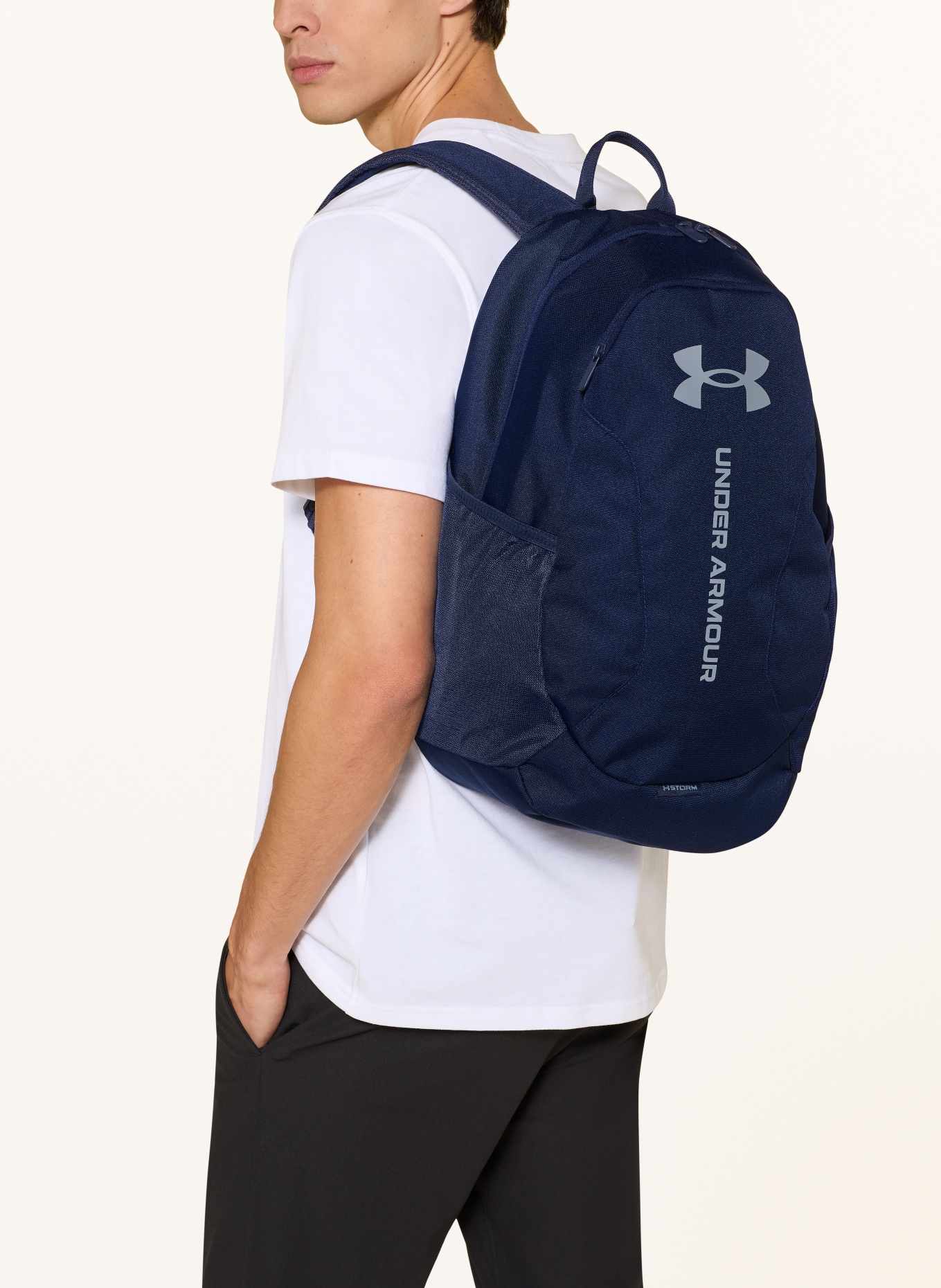 UNDER ARMOUR UA HUSTLE LITE 26.5 L backpack with laptop compartment: DARK BLUE / LIGHT GRAY