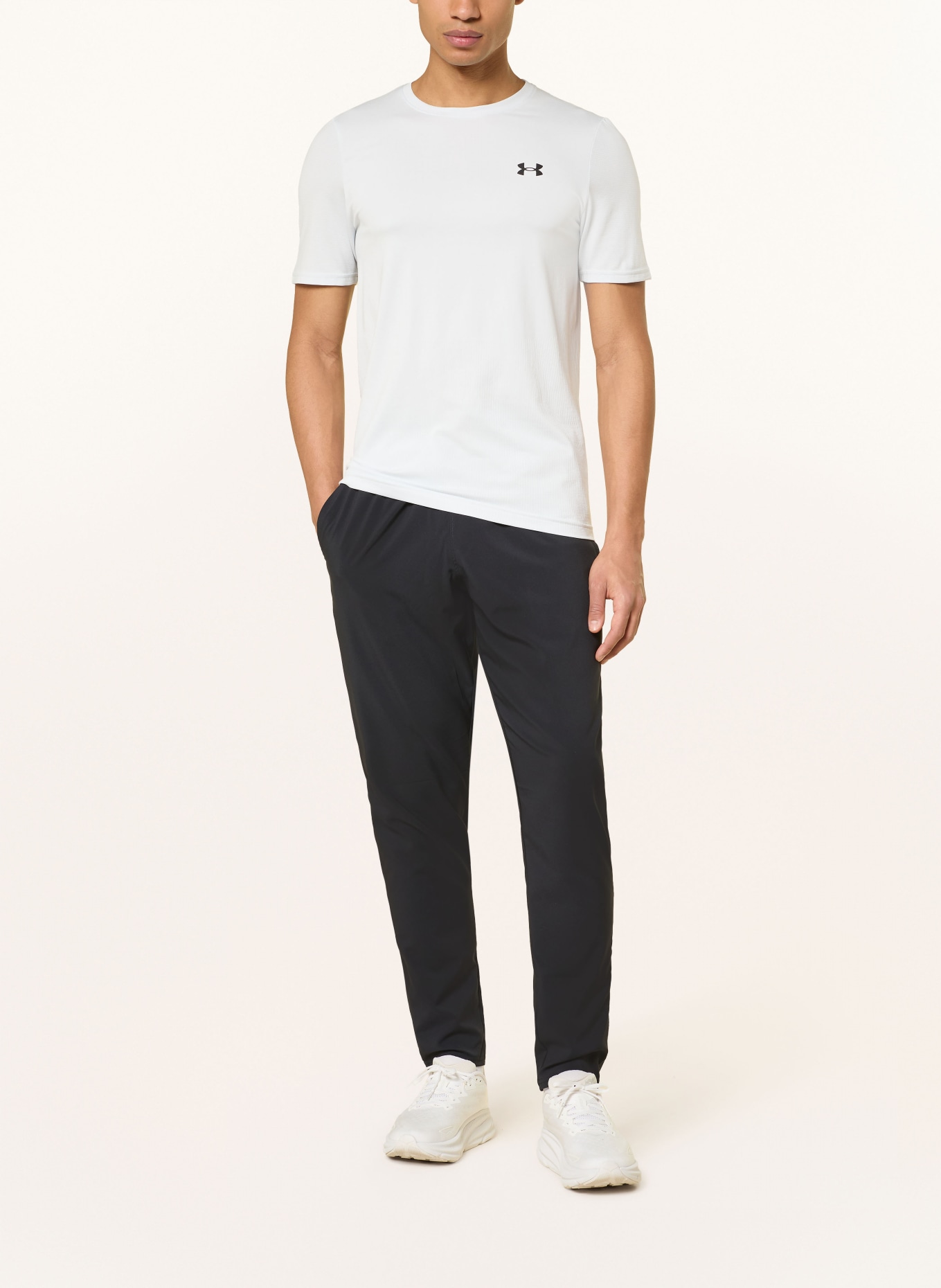 UNDER ARMOUR Trainingshose VANISH: SCHWARZ