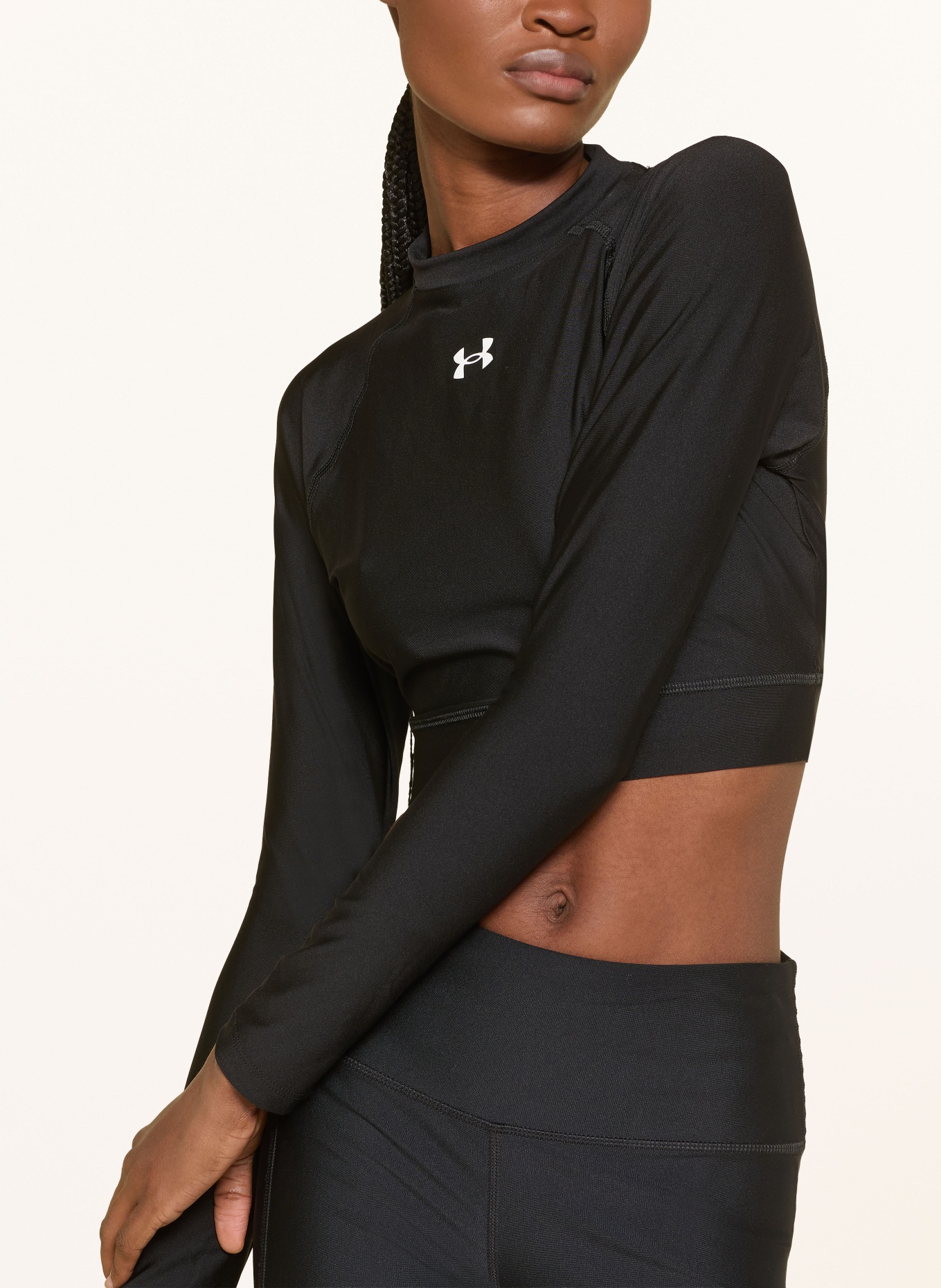 UNDER ARMOUR Krátké tričko s dlouhým rukávem UA HEATGEAR®: ČERNÁ