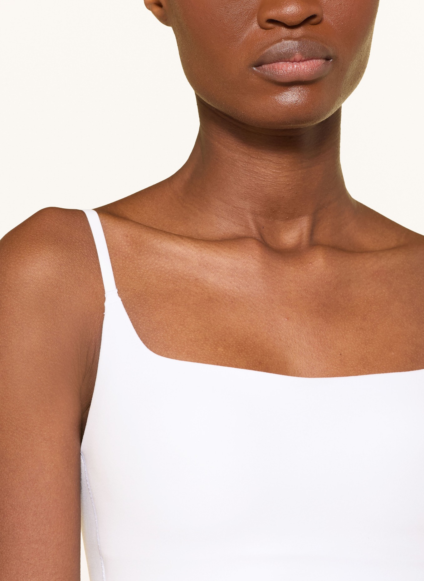 UNDER ARMOUR UA OPEN BACK Sports Bra: WHITE