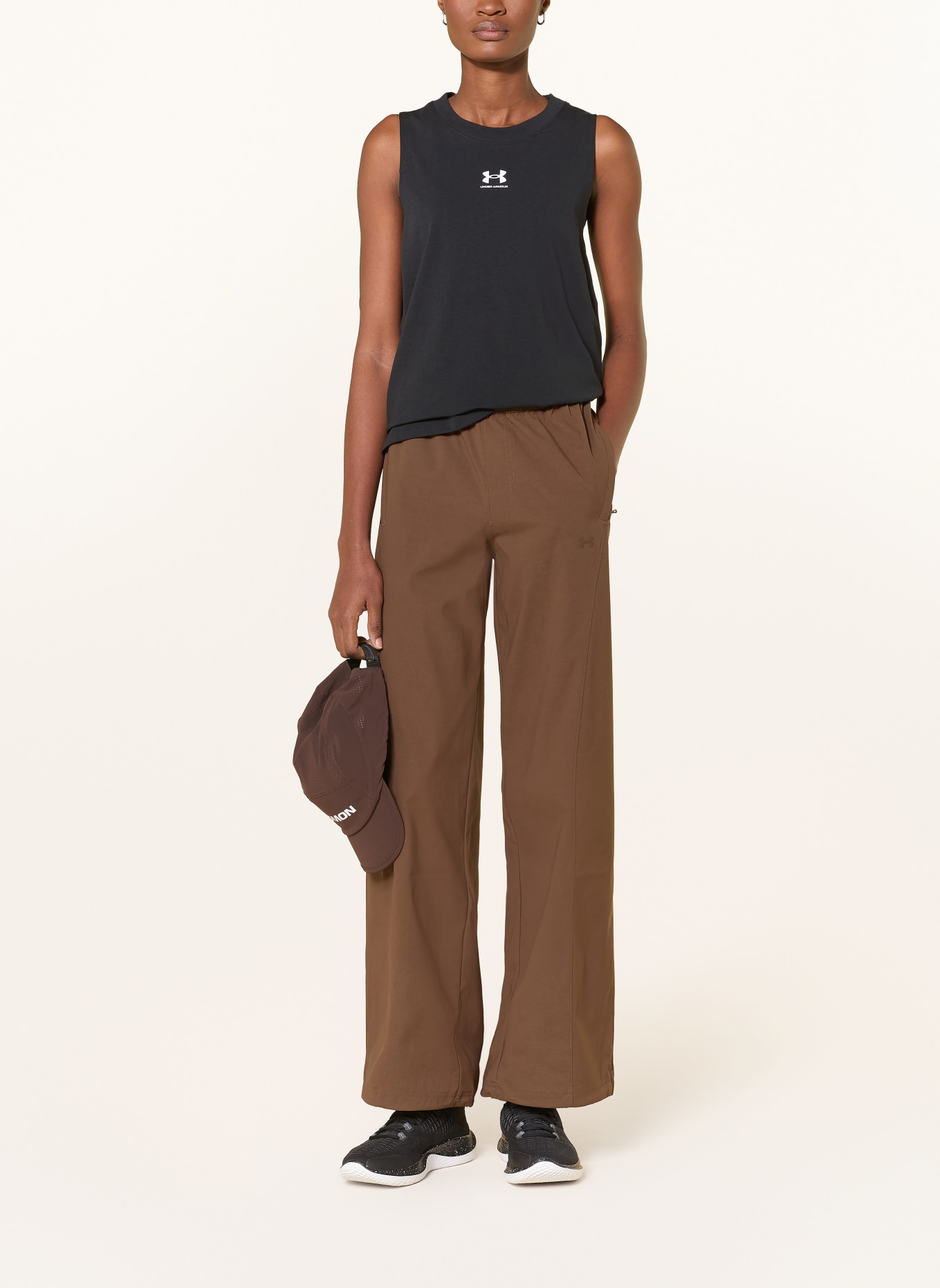 UNDER ARMOUR UA UNSTOPPABLE Training Pants: DARK BROWN