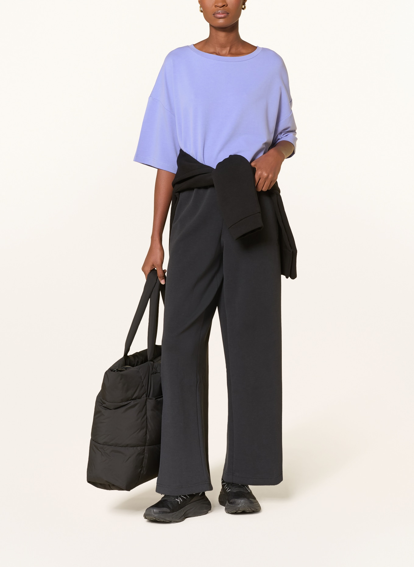 JOY sportswear Oversized-Shirt NAYLA: HELLBLAU