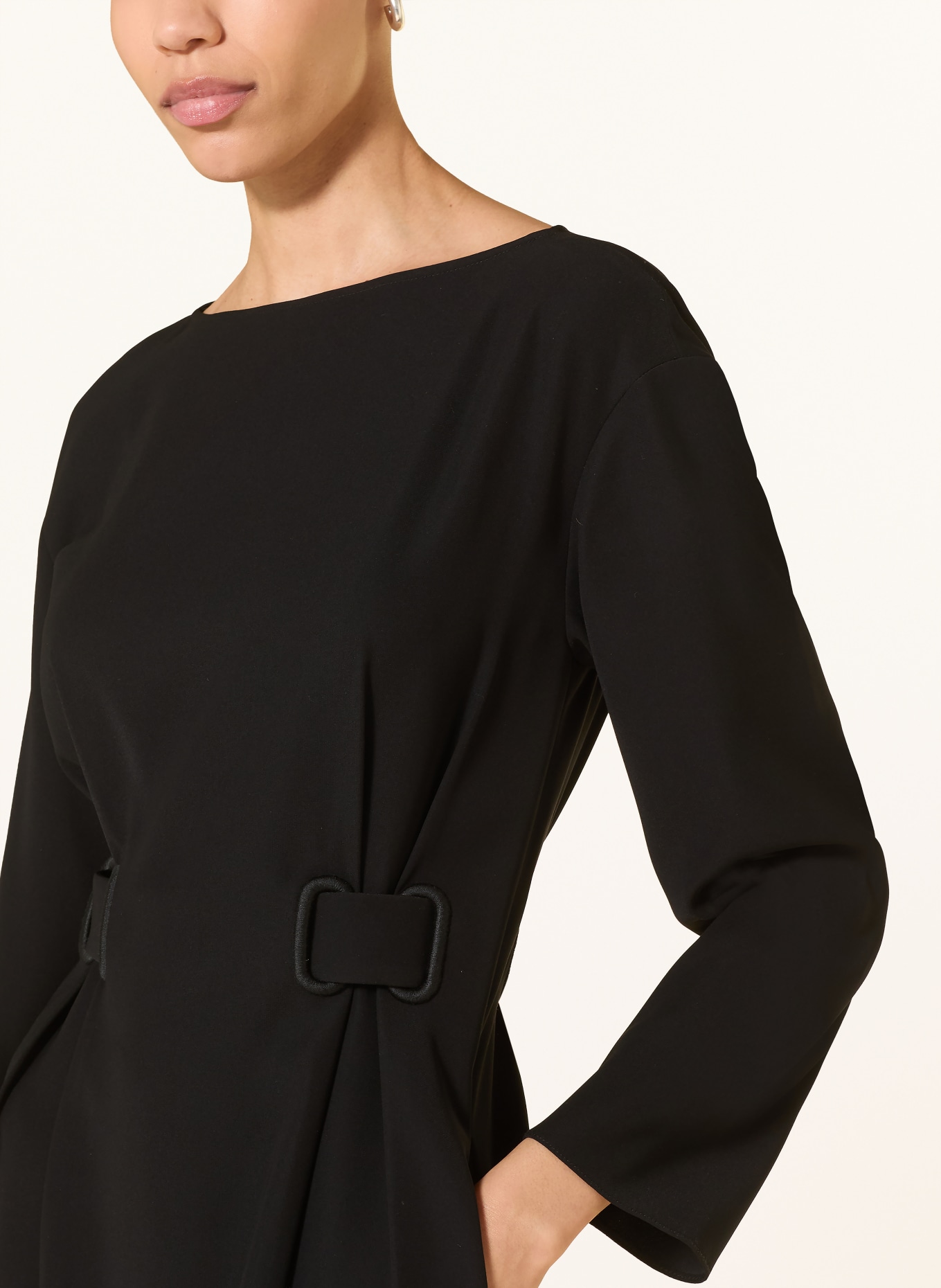 EMPORIO ARMANI šaty: ČERNÁ