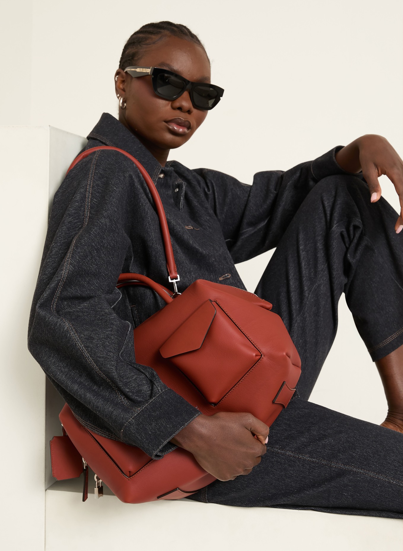 Max Mara Handtasche LARGE: DUNKELROT