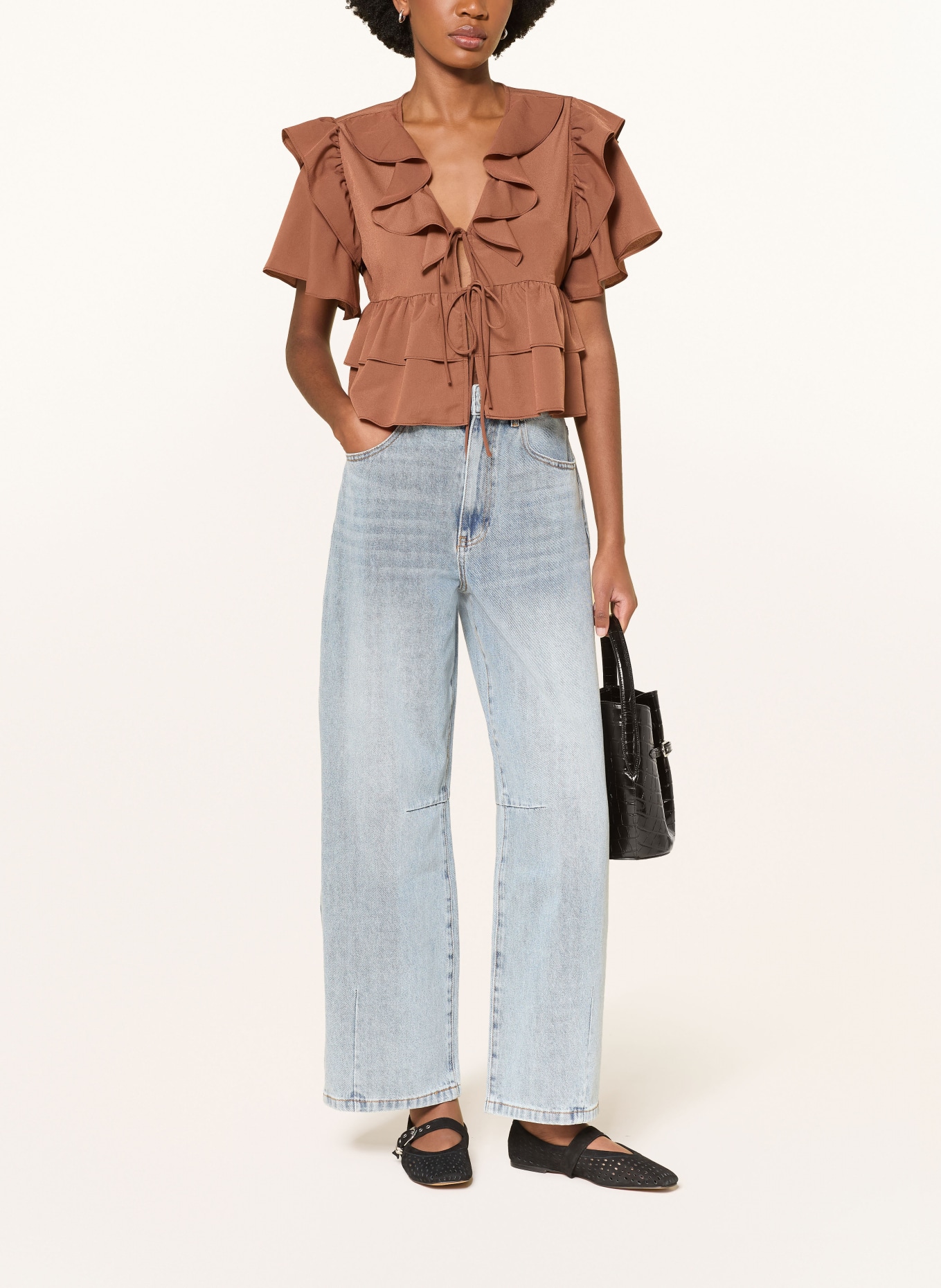 MRS & HUGS Wide Leg Jeans: MID BLUE