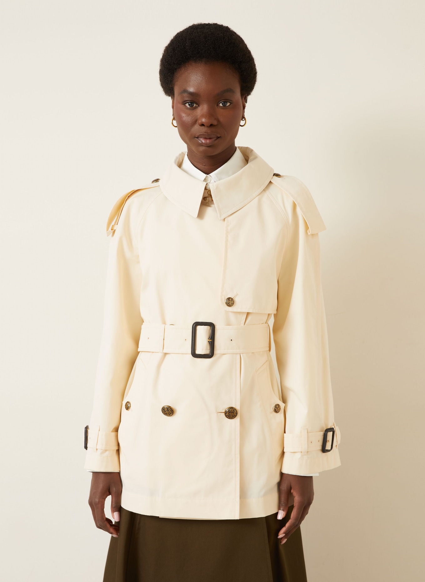 BURBERRY trench coat: BEIGE